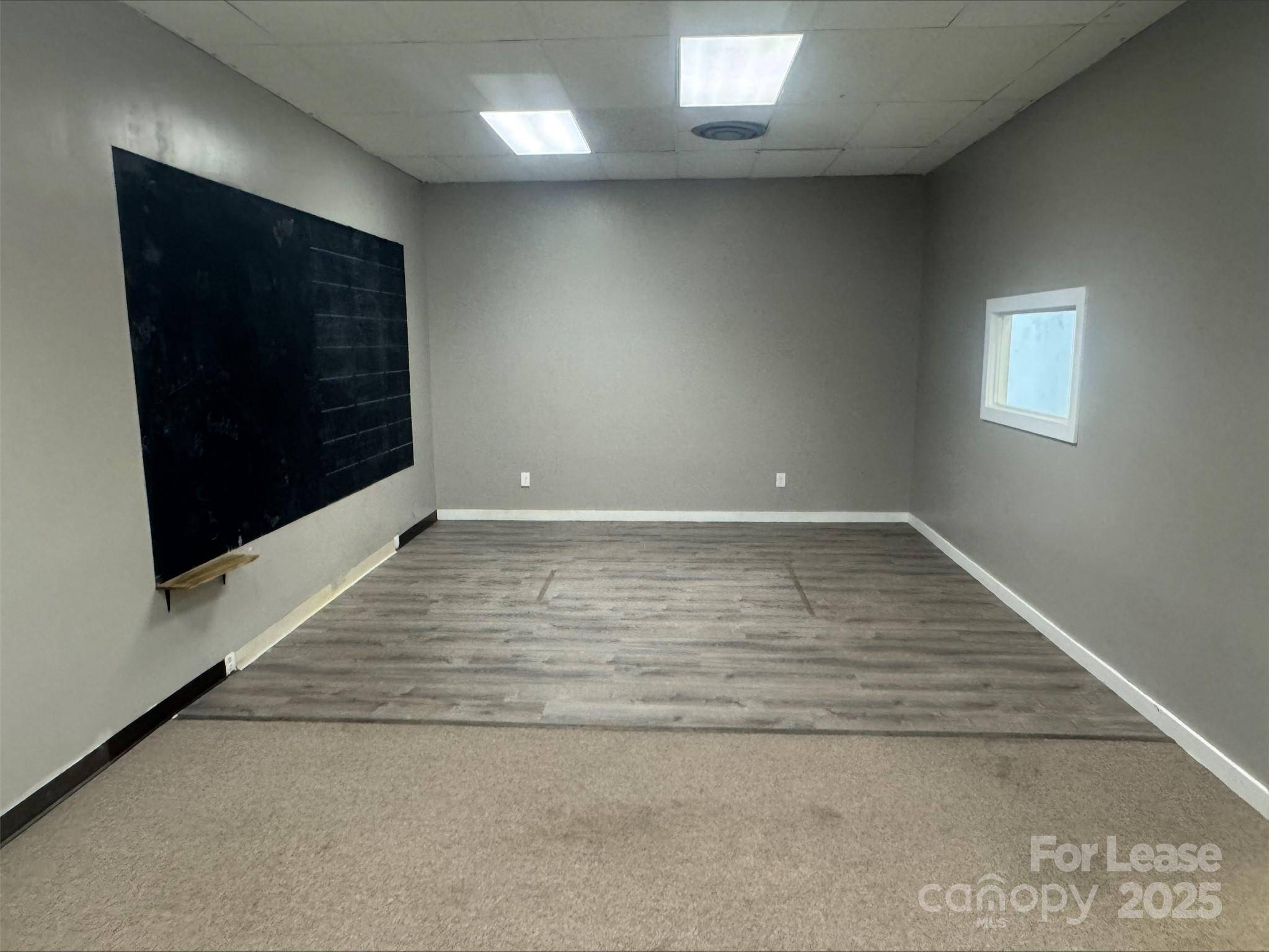 46 Westgate Pkwy, Asheville, NC 28806