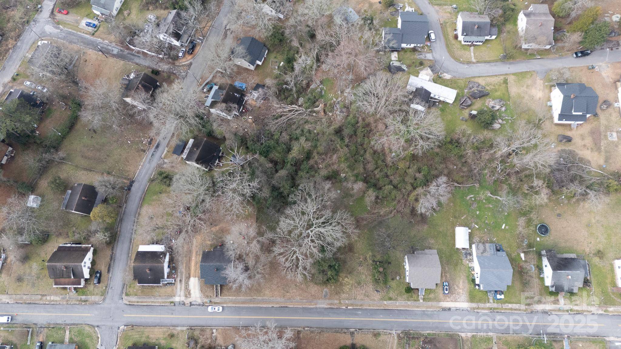 14 Hampton ST, Great Falls, SC 29055
