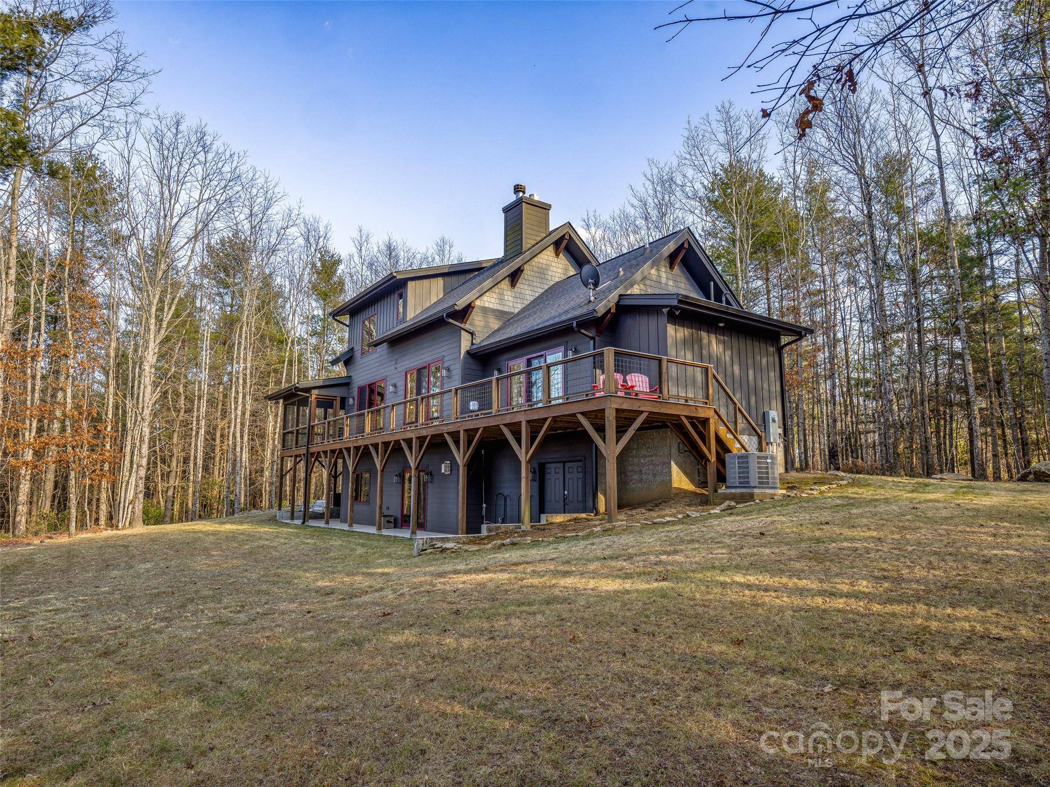 103 Duck Hope DR, Hendersonville, NC 28739