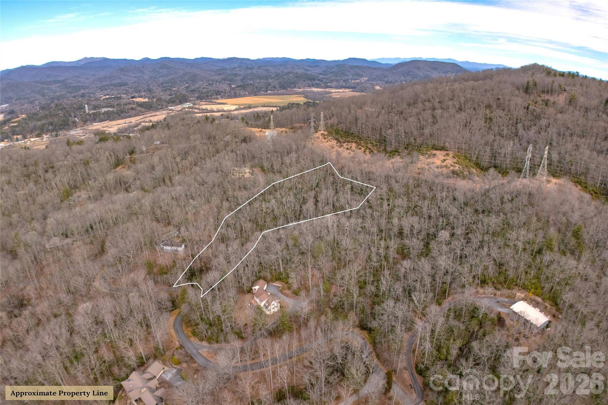 610 Aberdeen LN, Pisgah Forest, NC 28768