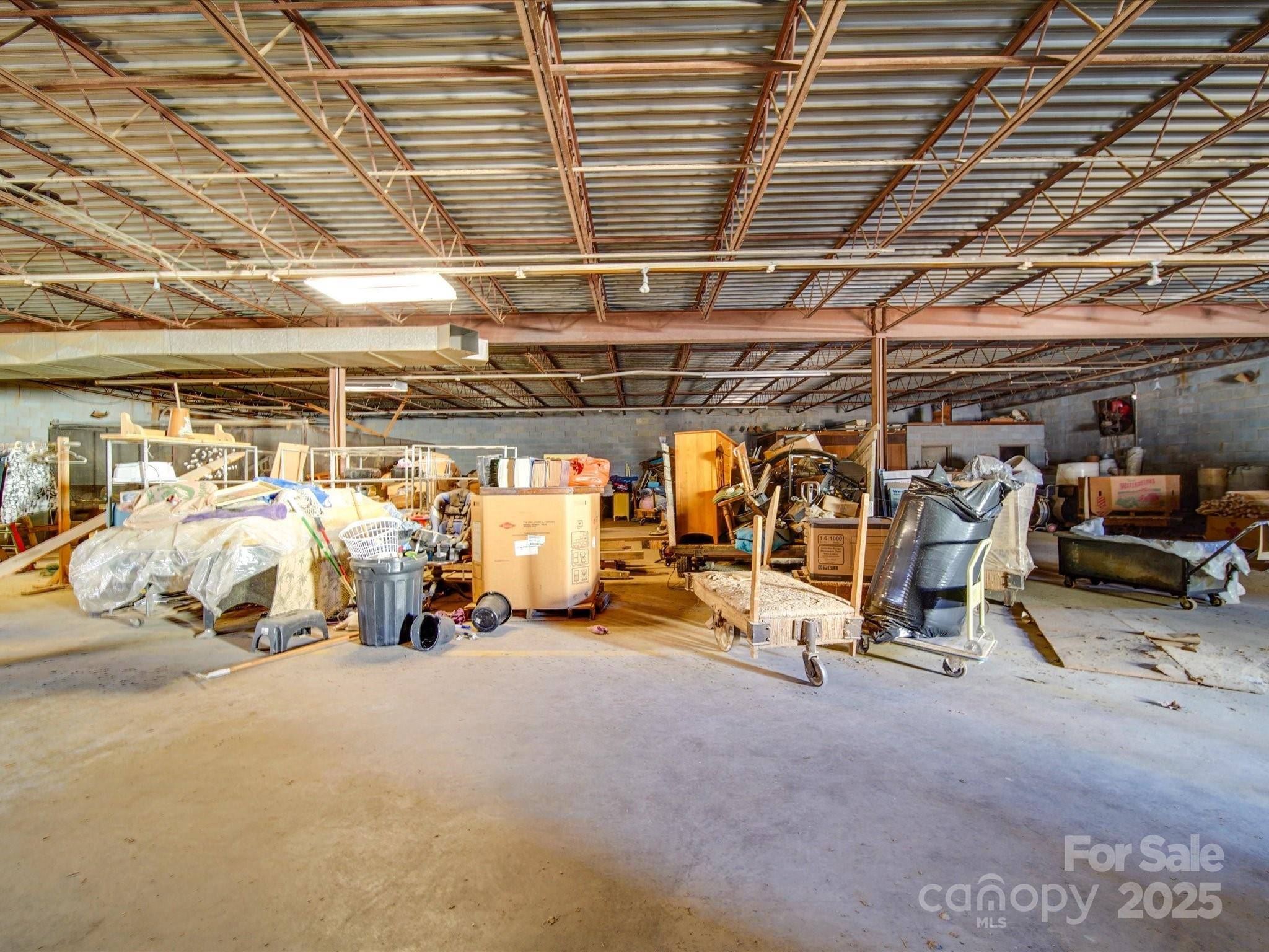 1510 10th AVE SW, Hickory, NC 28602