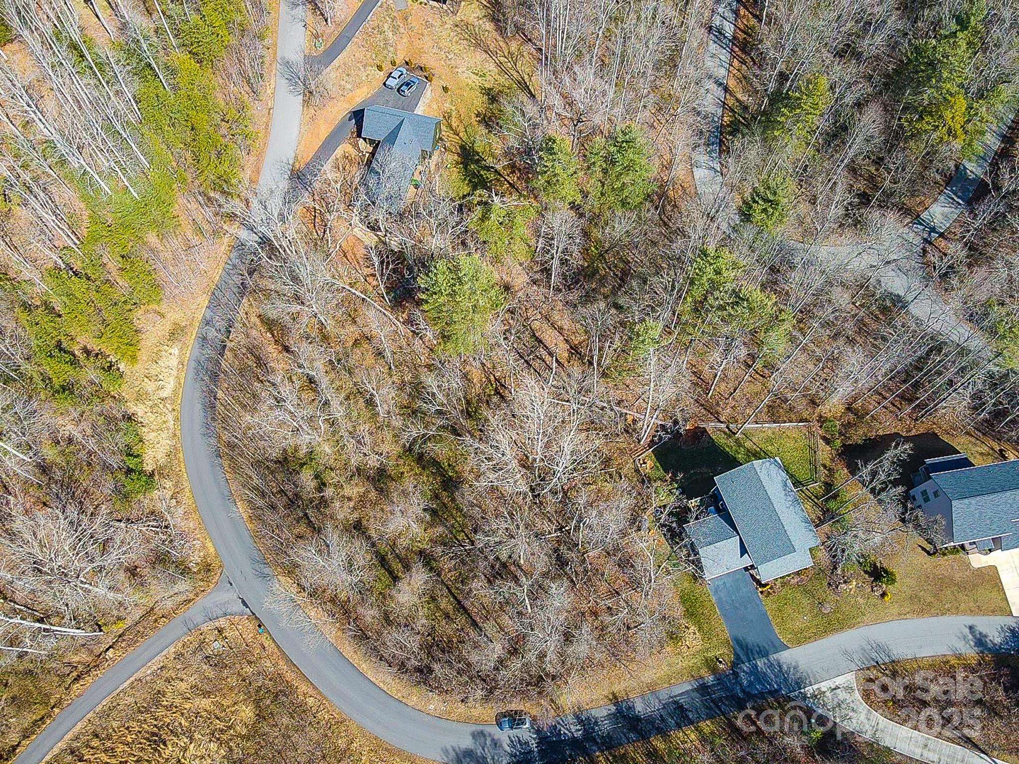 48 Wind Stone DR, Asheville, NC 28804