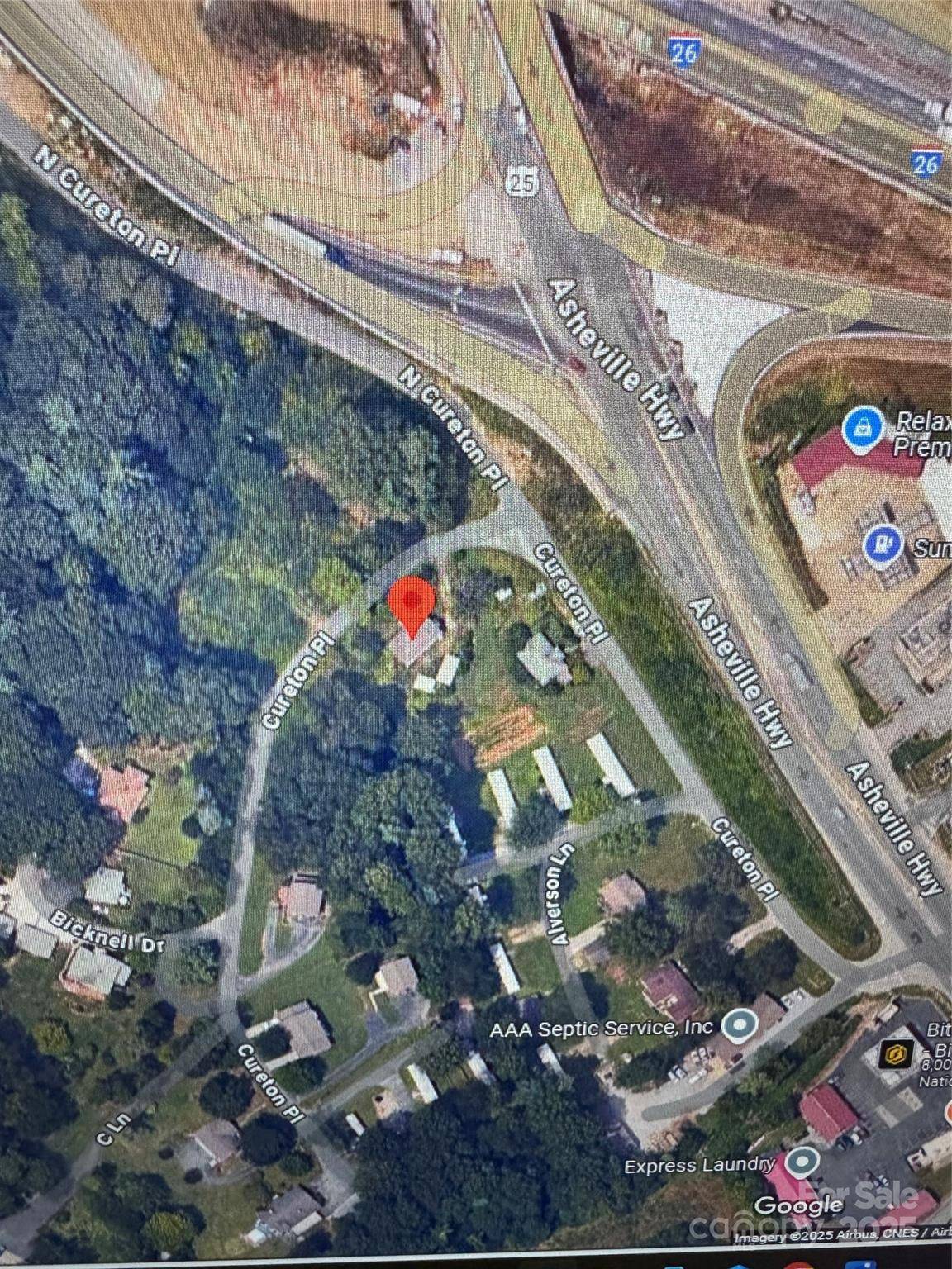 39 Cureton PL, Hendersonville, NC 28791