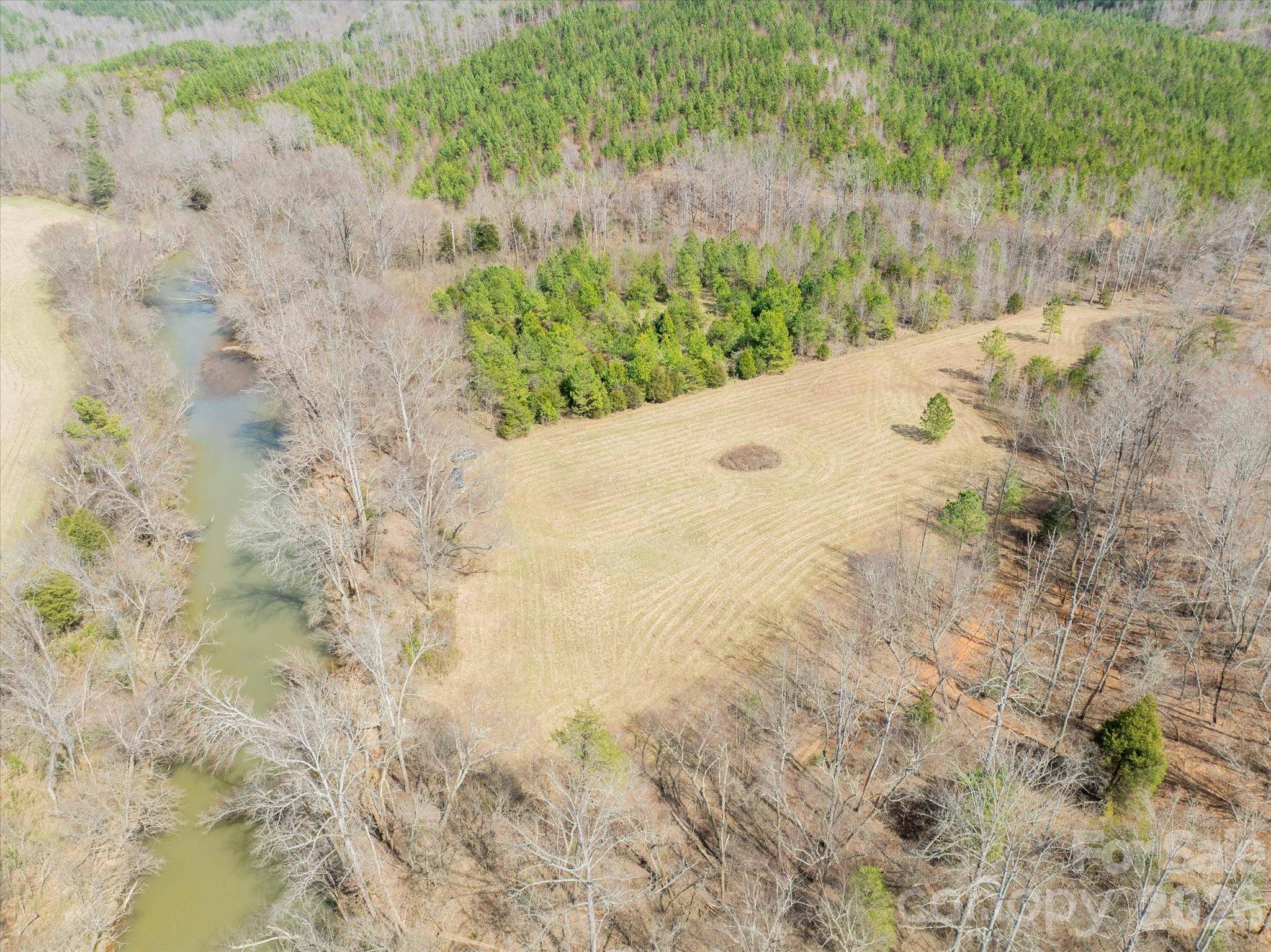 99999 Abrams & Moore RD, Mill Spring, NC 28756