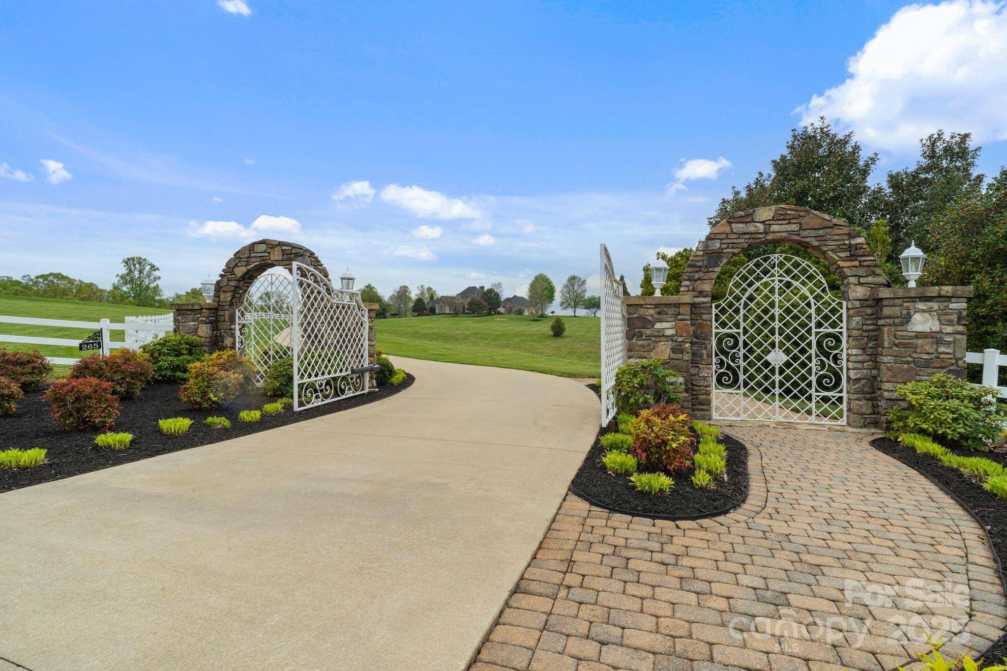 265 Phillip Henderson RD, Rutherfordton, NC 28139