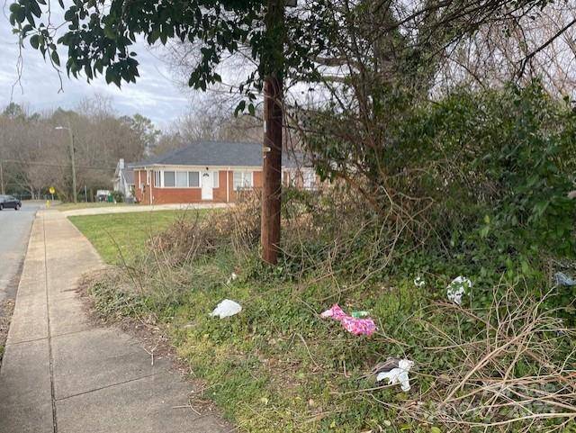 1815 Beatties Ford RD, Charlotte, NC 28216