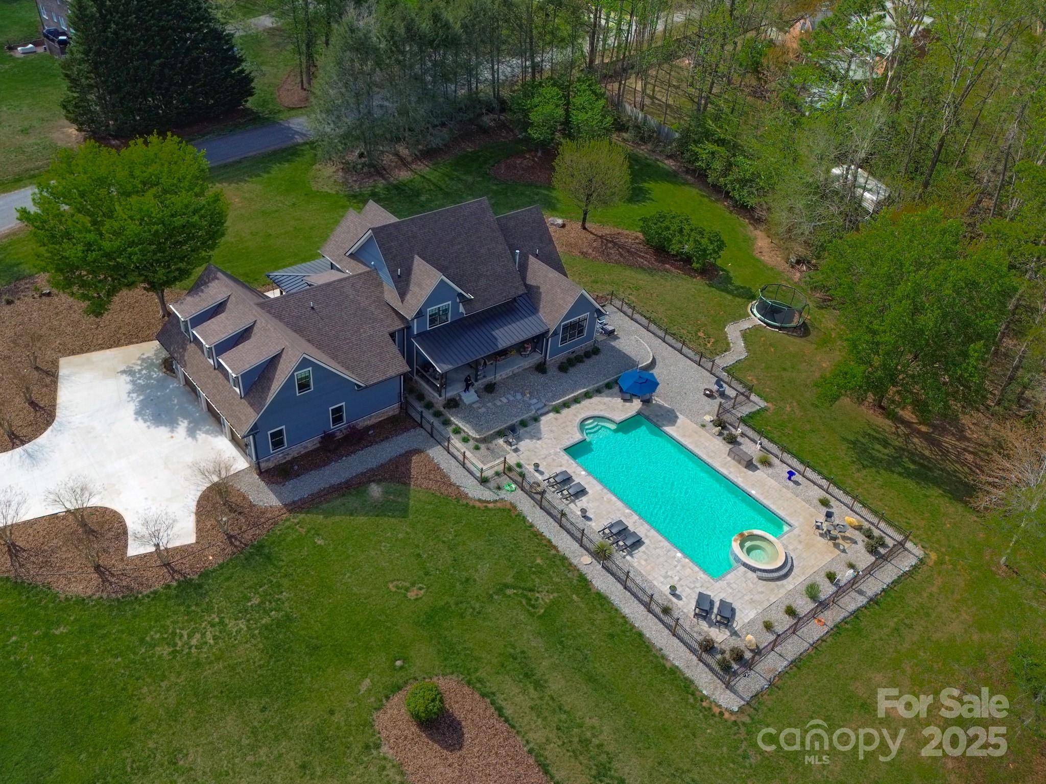 114 Eldridge LN, State Road, NC 28676