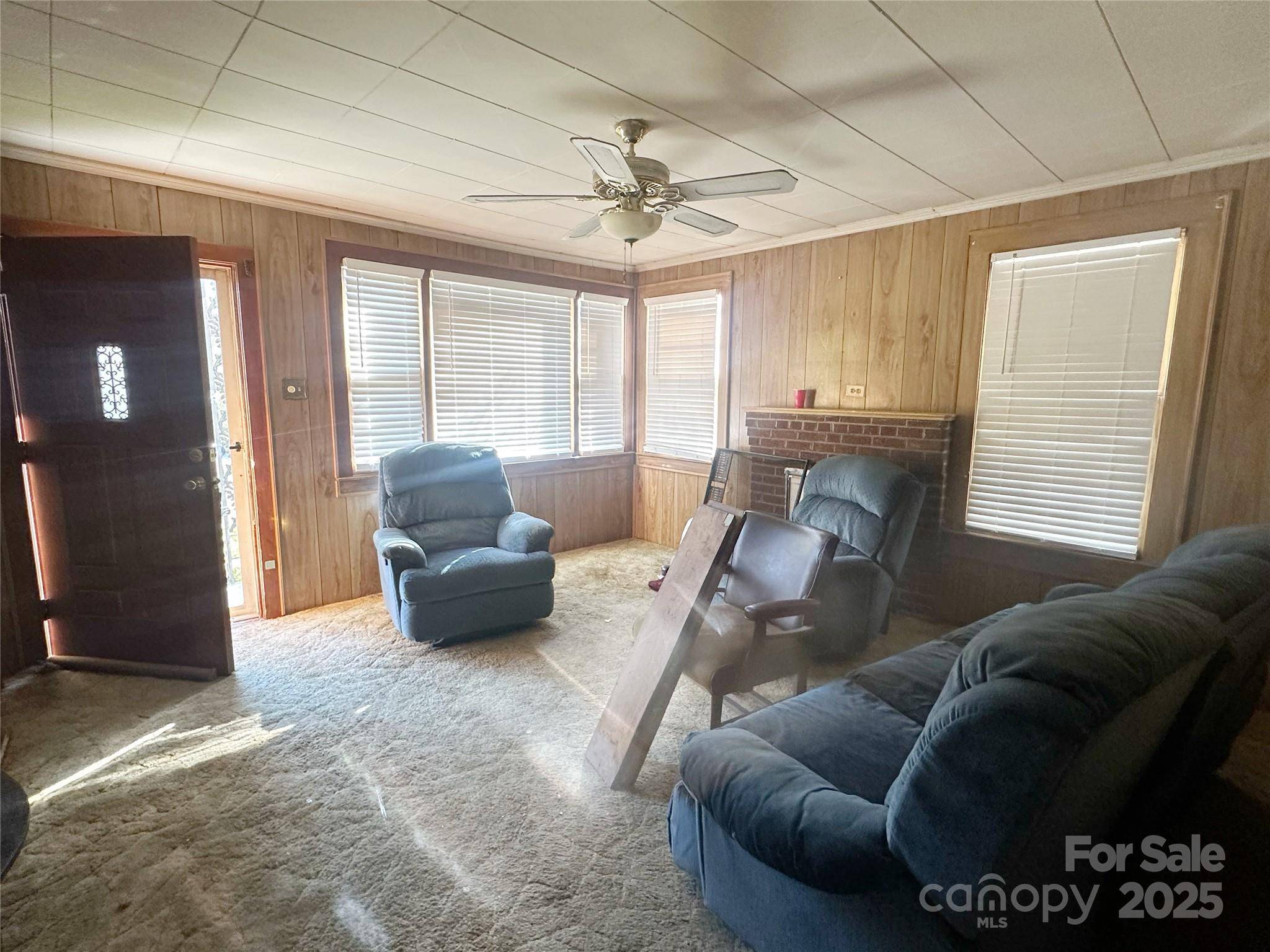 514 W Blume ST, Landis, NC 28088