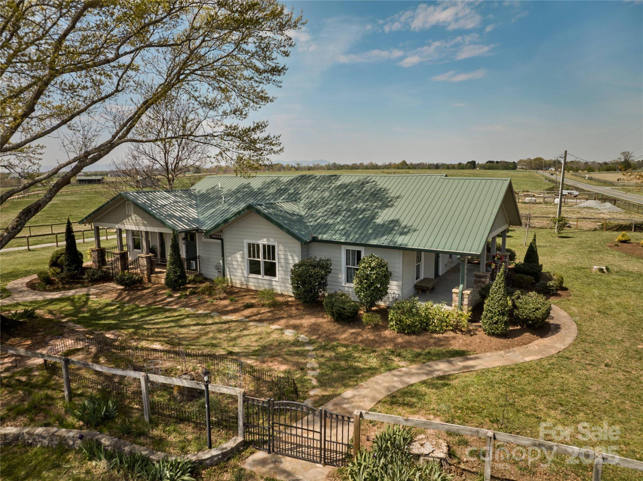570 Lambs Grill RD, Rutherfordton, NC 28139