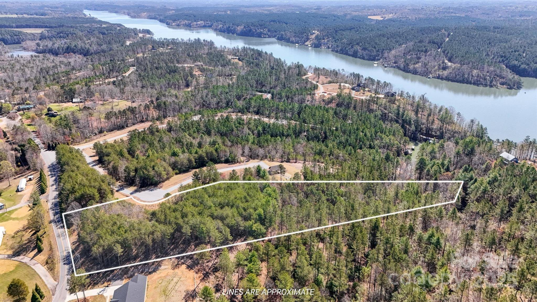 1428 Edgewater TRL, Granite Falls, NC 28630