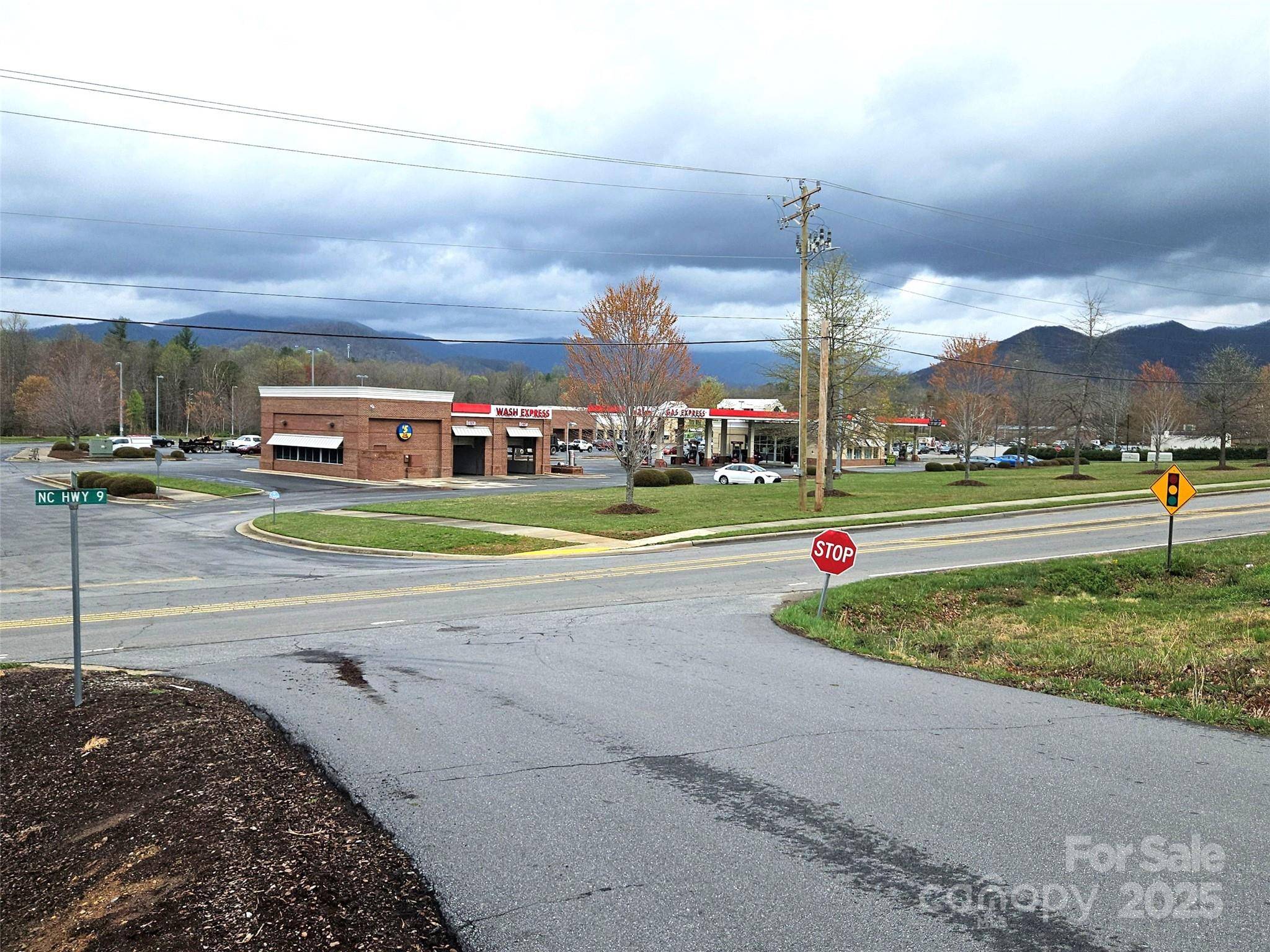 701 NC 9 HWY, Black Mountain, NC 28711