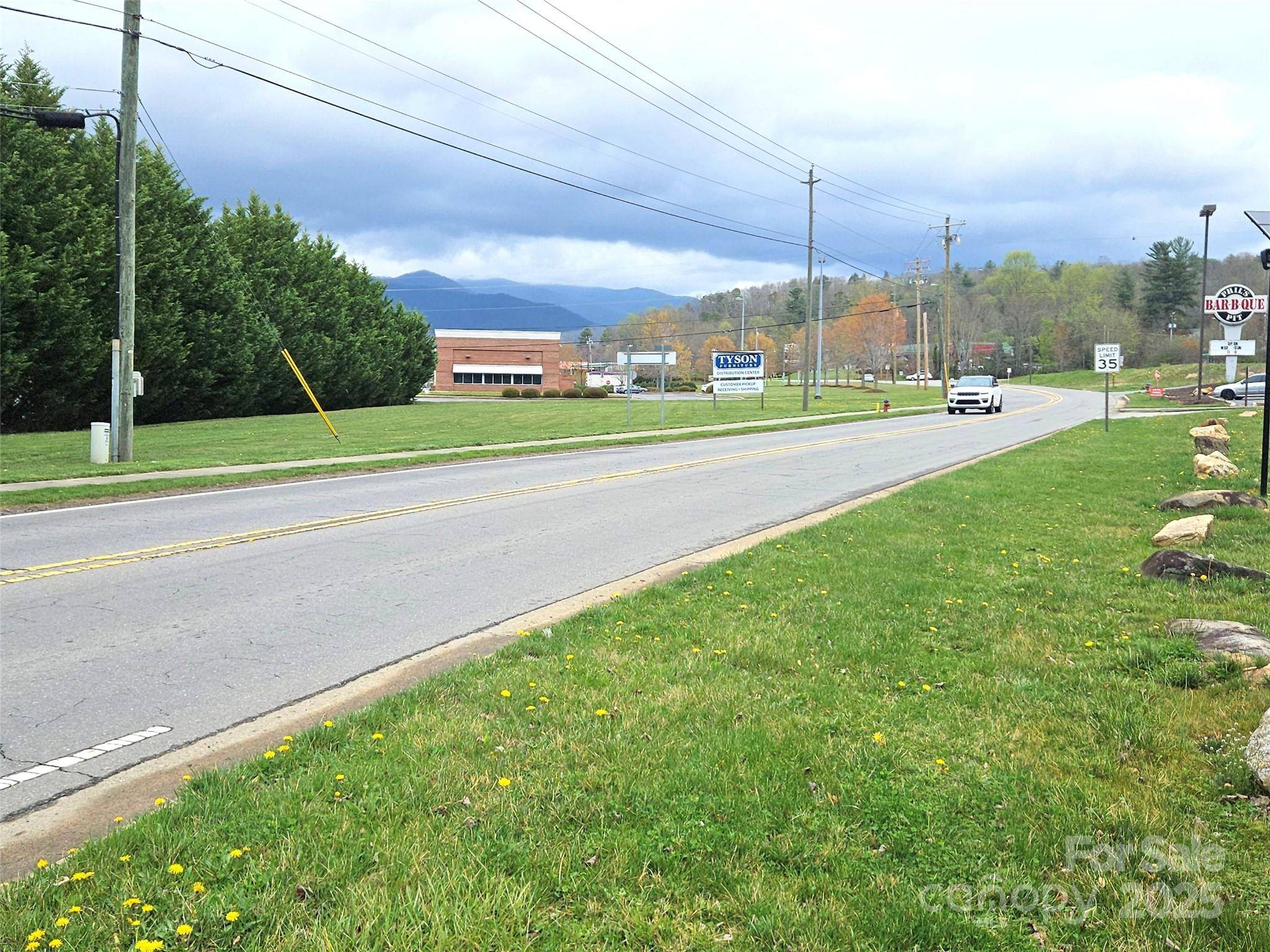 701 NC 9 HWY, Black Mountain, NC 28711