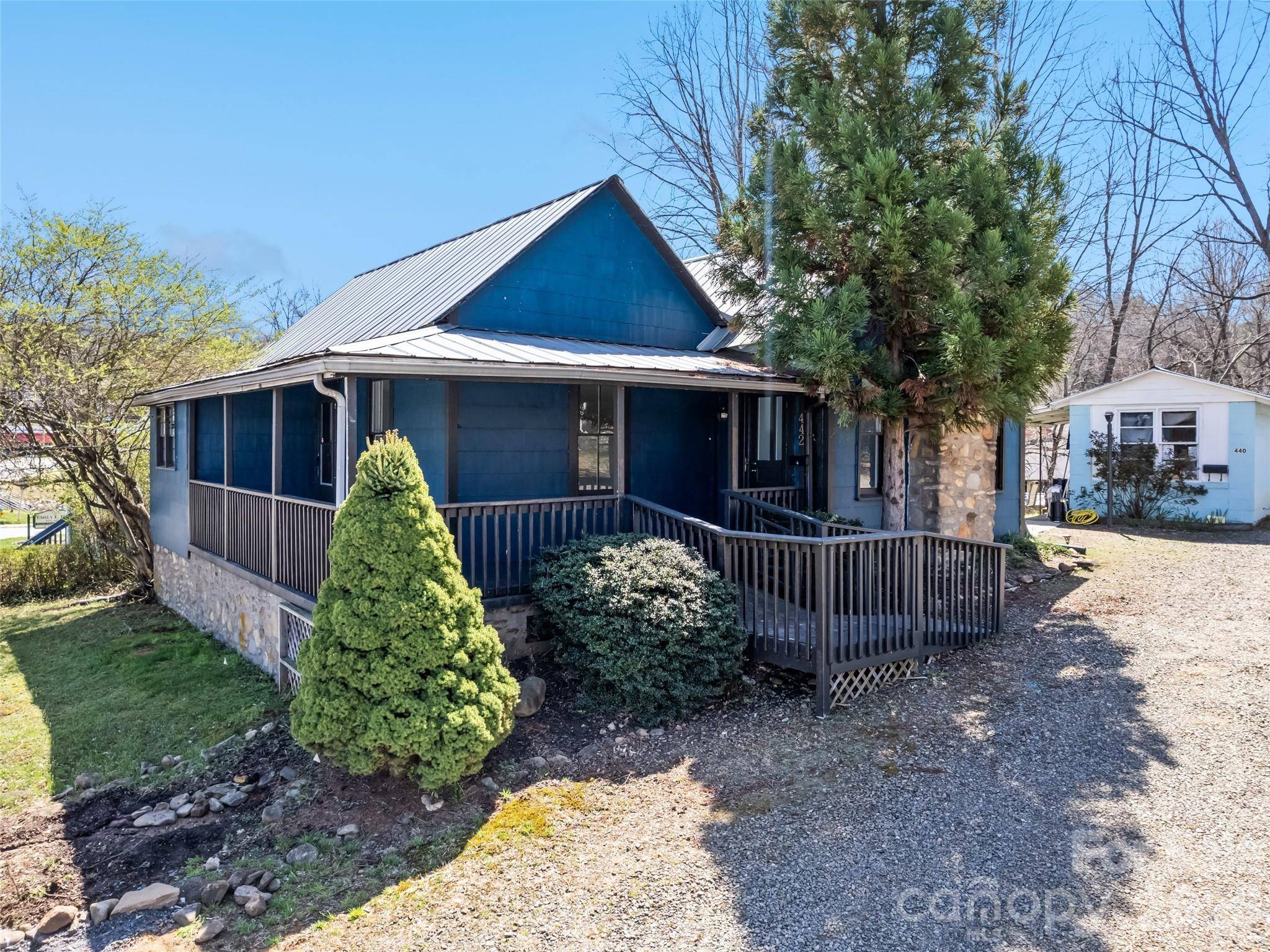 442 and 440 Walnut ST, Waynesville, NC 28786