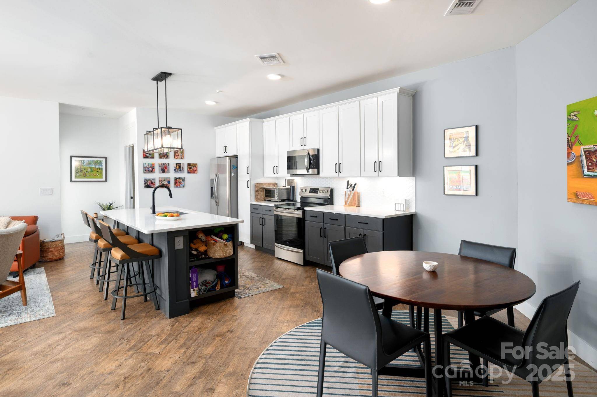 55 S Market ST #101, Asheville, NC 28801