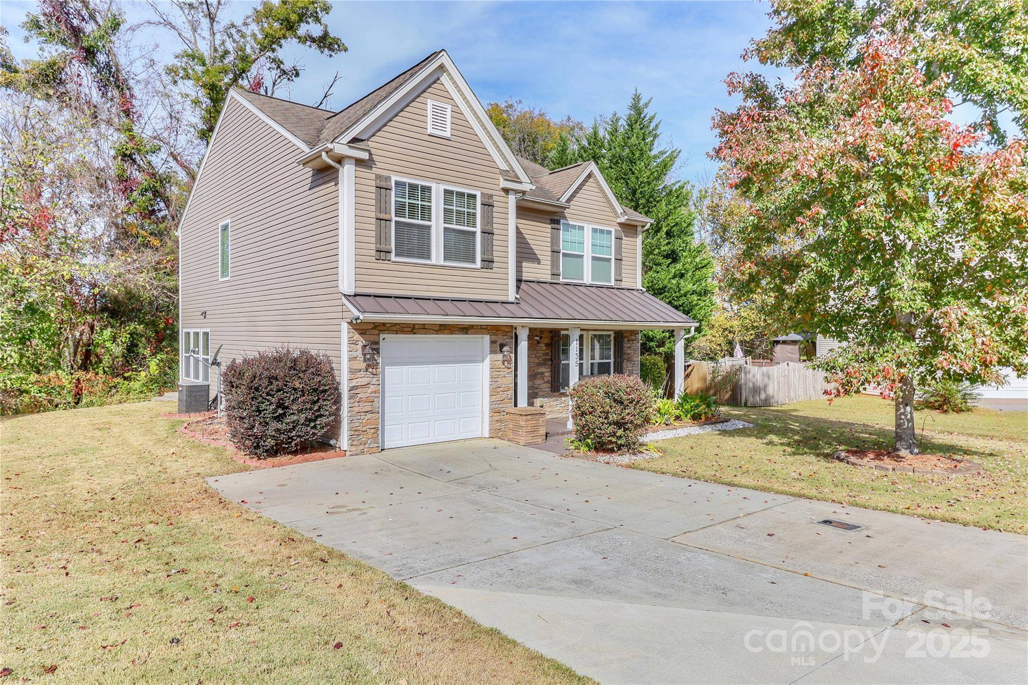 1135 Valley ST, Statesville, NC 28677