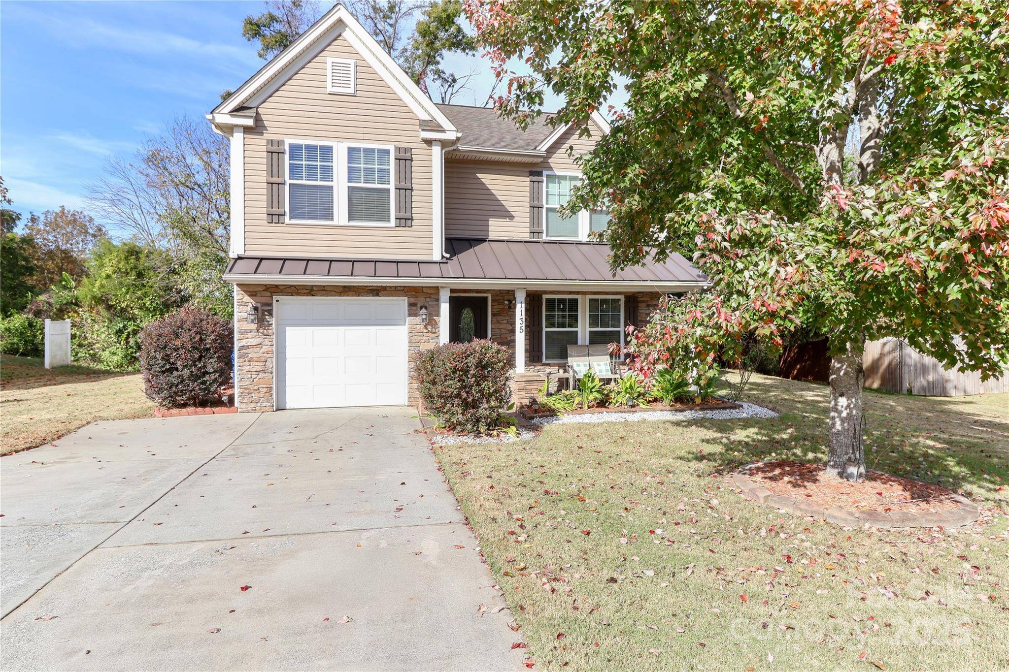 1135 Valley ST, Statesville, NC 28677