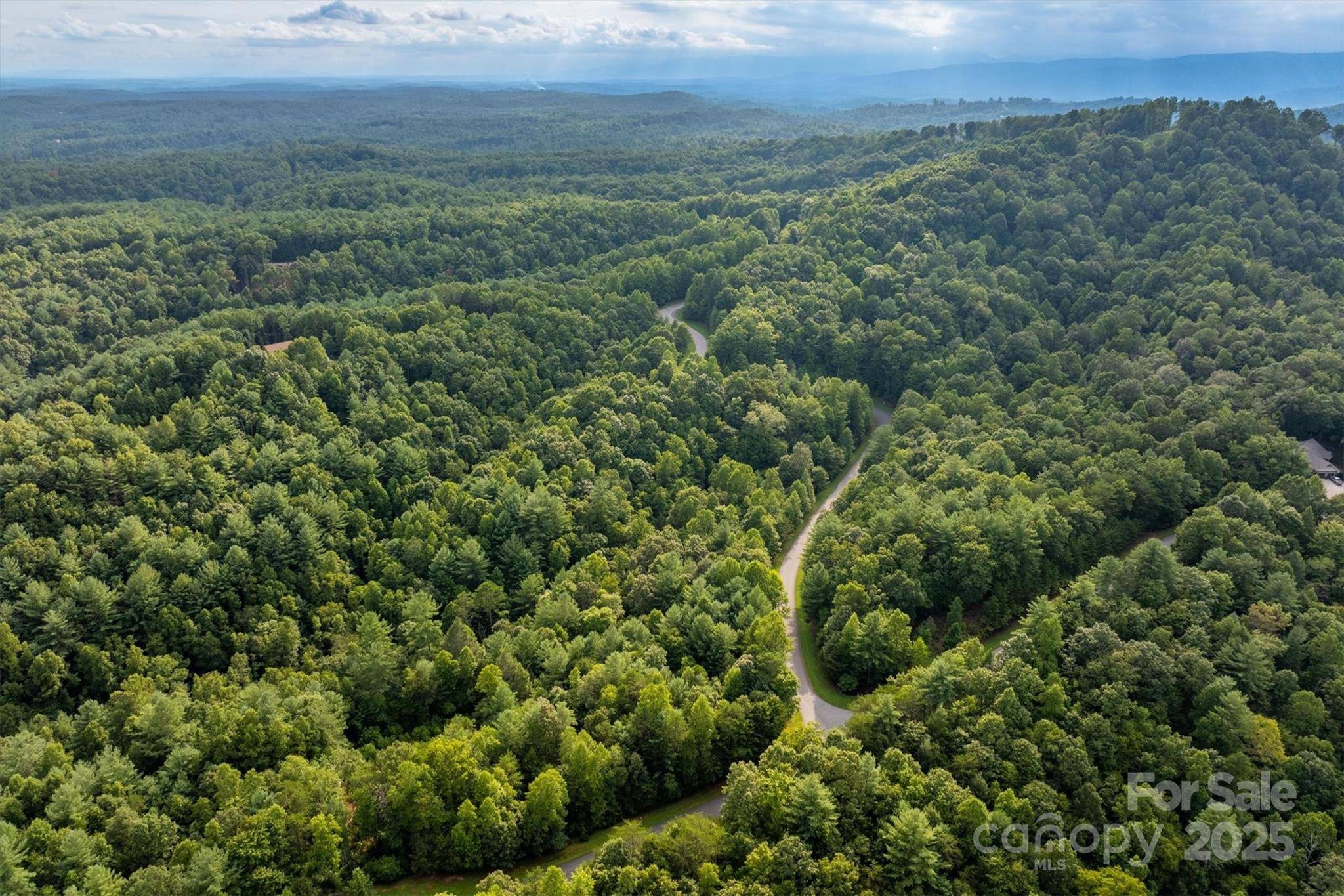 5 Round Mountain Pkwy #5, Lenoir, NC 28645