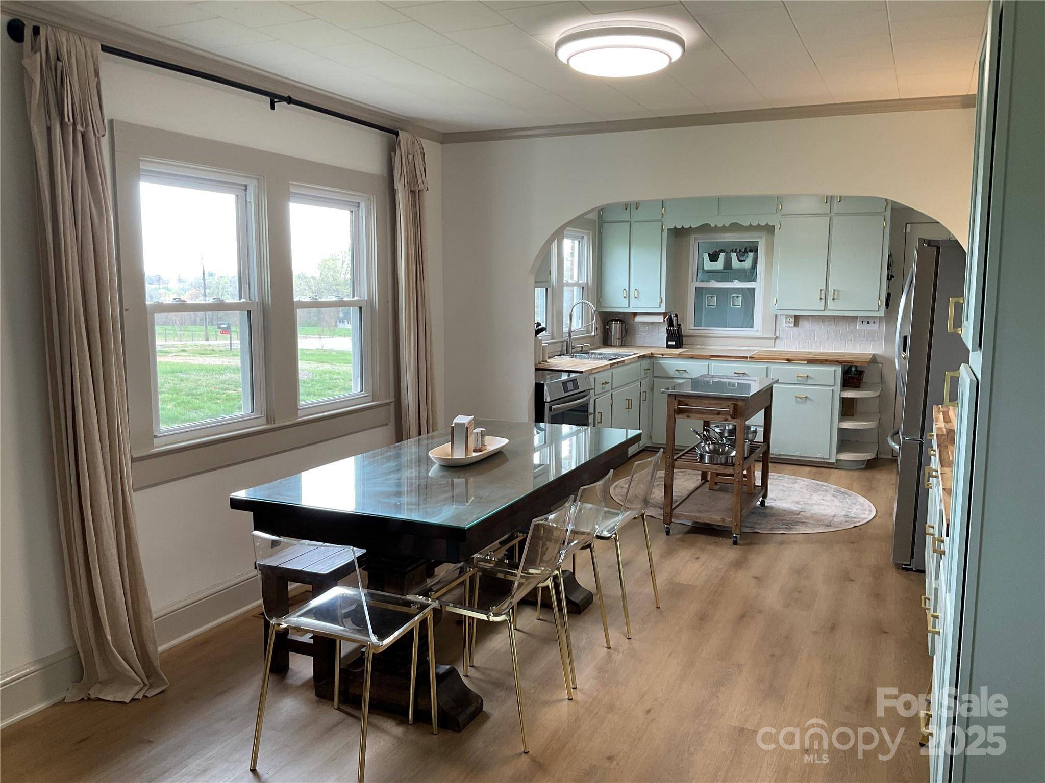 5373 NC Hwy 16 HWY N, Taylorsville, NC 28681