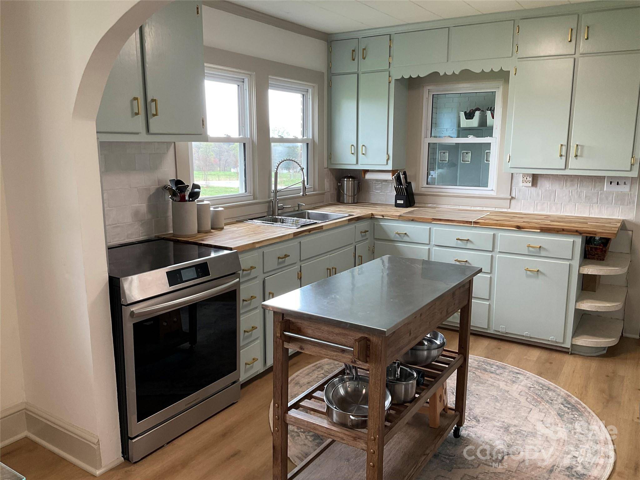 5373 NC Hwy 16 HWY N, Taylorsville, NC 28681
