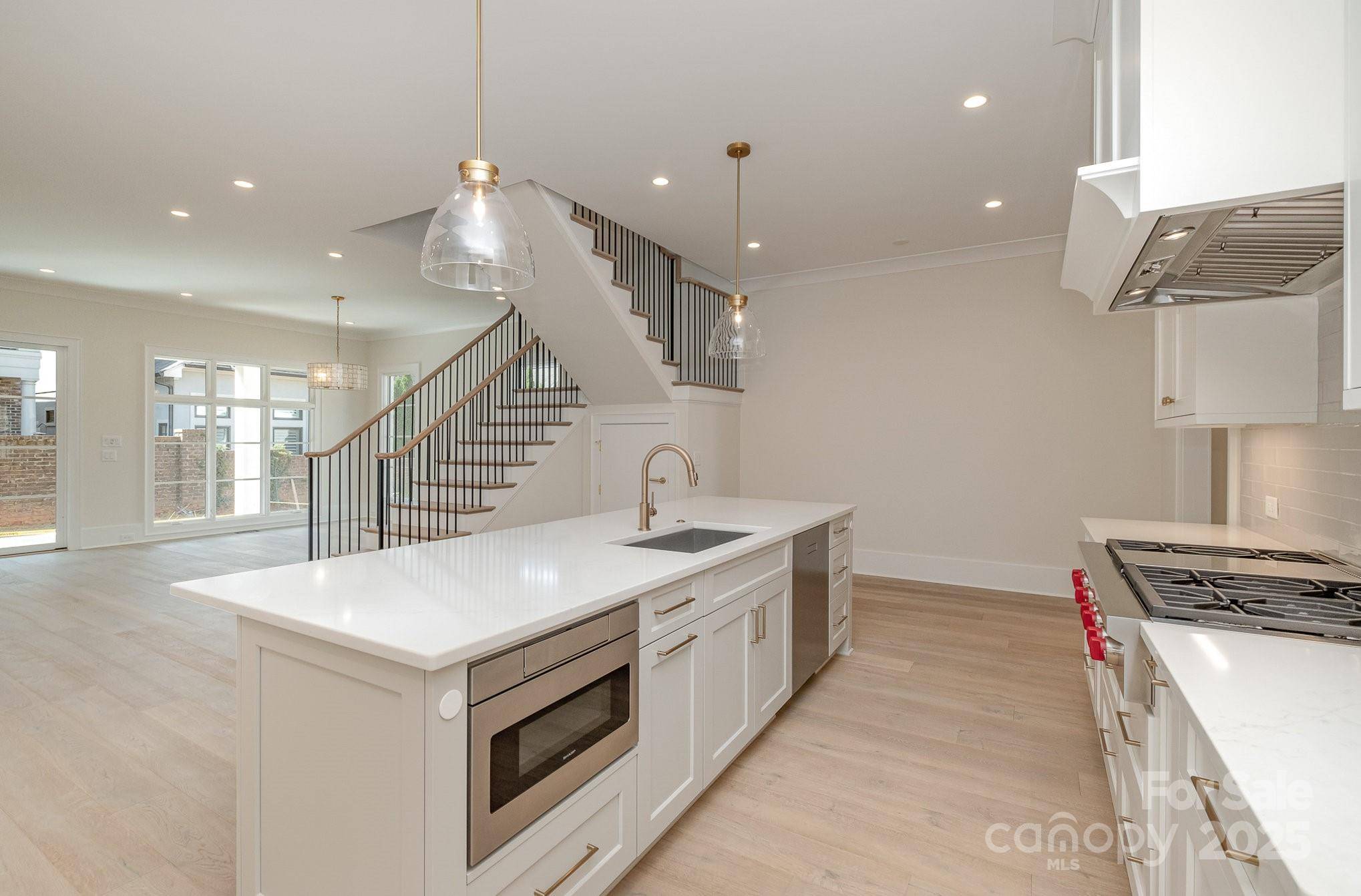 2926 Sharon View RD #A, Charlotte, NC 28210