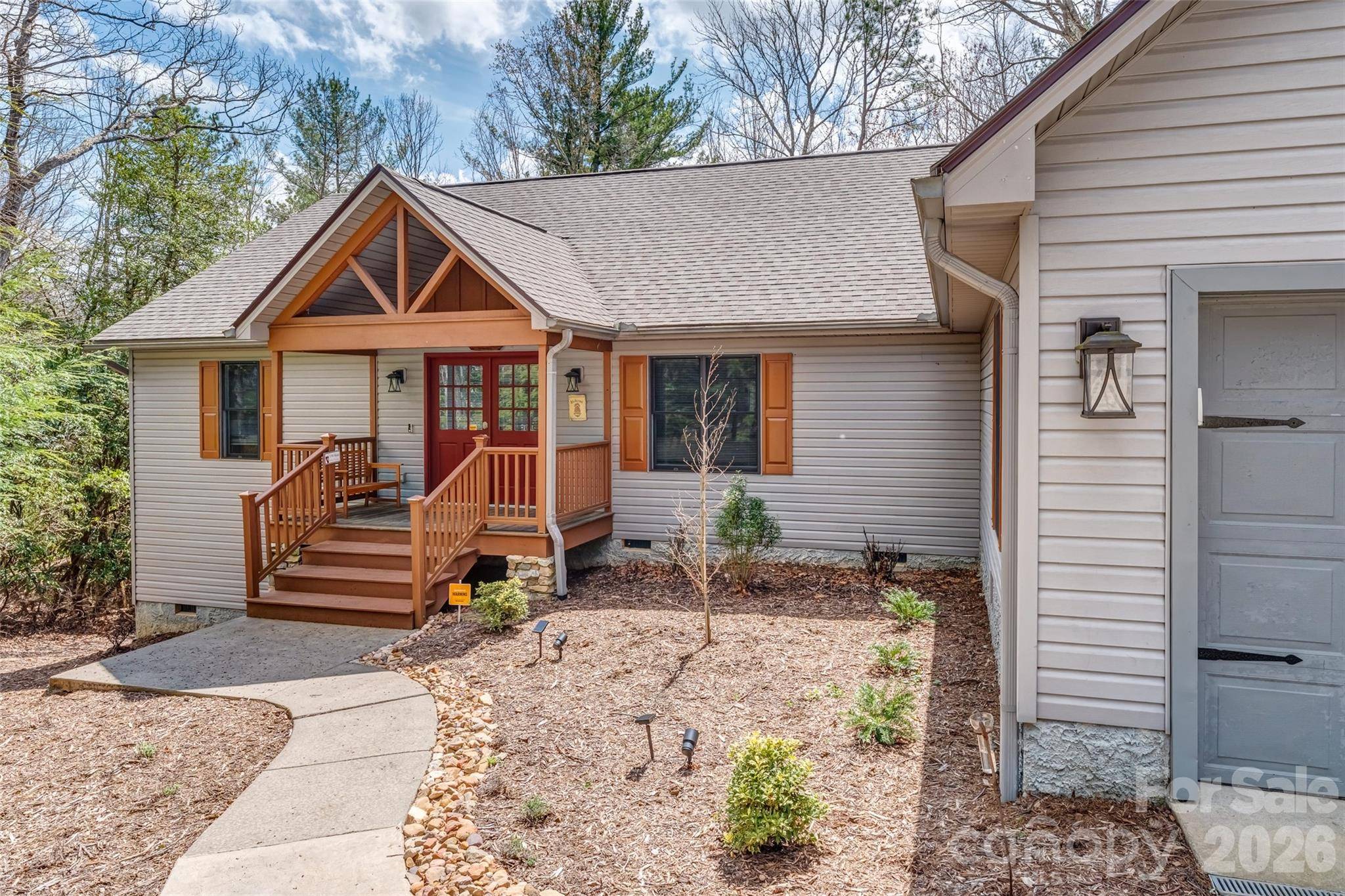 226 Ogana CT, Brevard, NC 28712