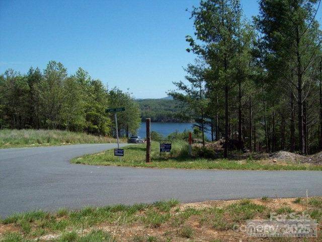 1552 Bear Cliff DR #32, Nebo, NC 28761