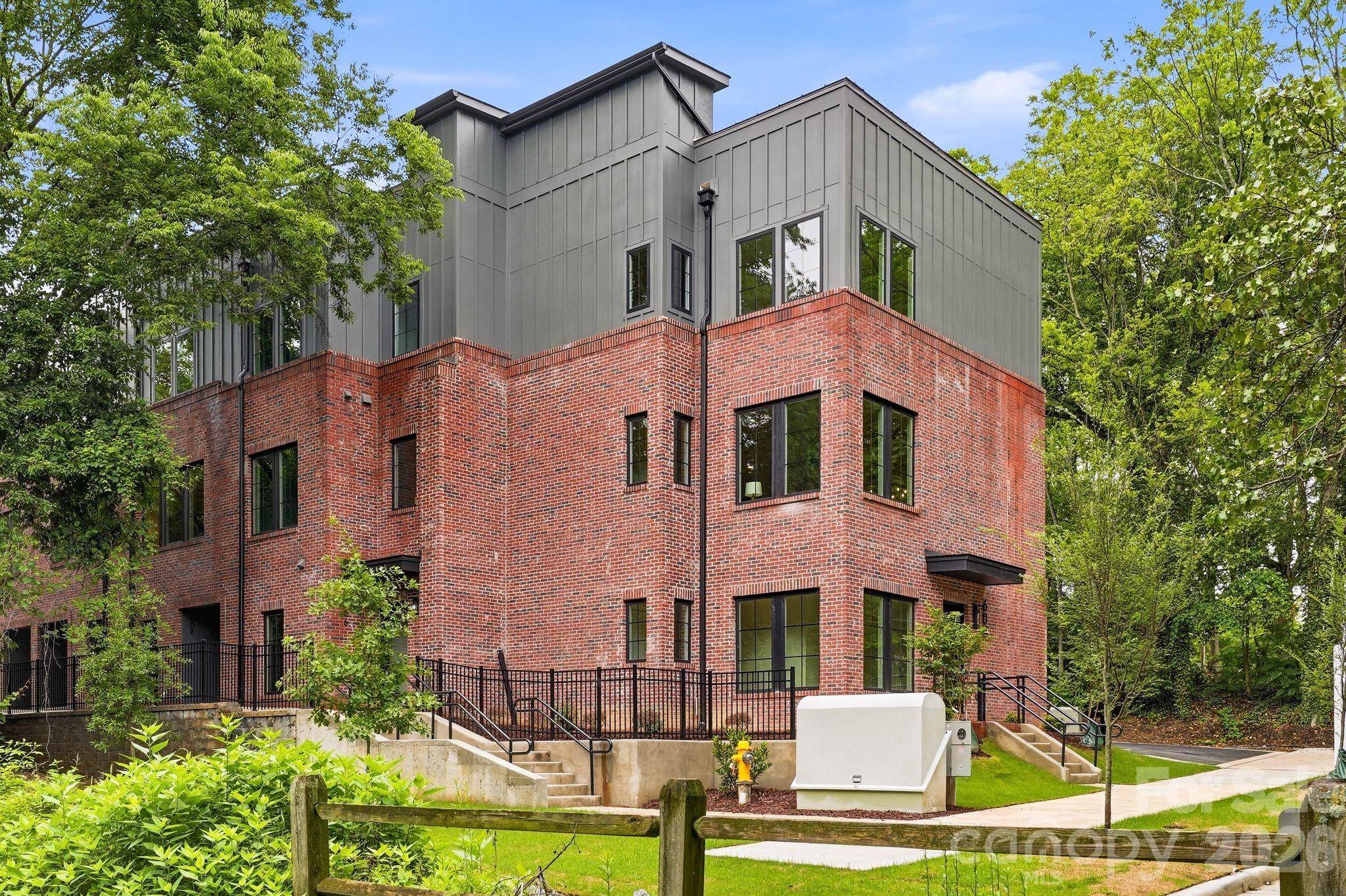 604 E 16th ST, Charlotte, NC 28206