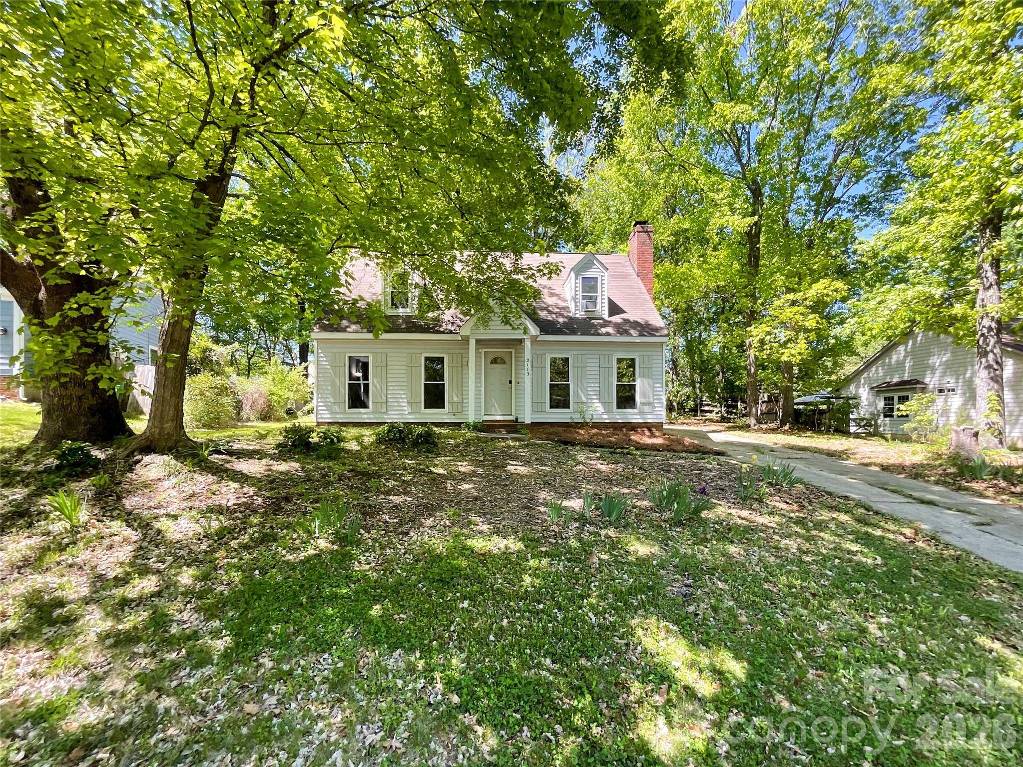 2113 Killarney PL, Charlotte, NC 28262