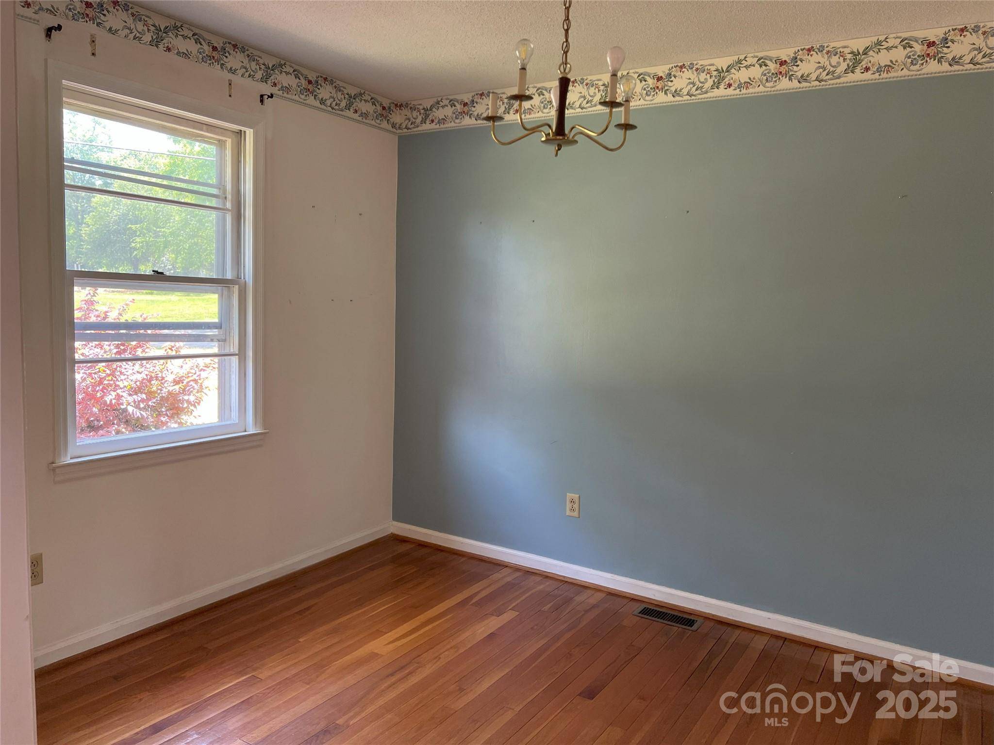 1926 Bud Arthur Bridge RD, Spartanburg, SC 29307