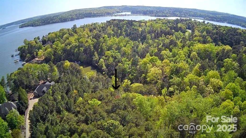 133 Badin View DR, Badin Lake, NC 28127