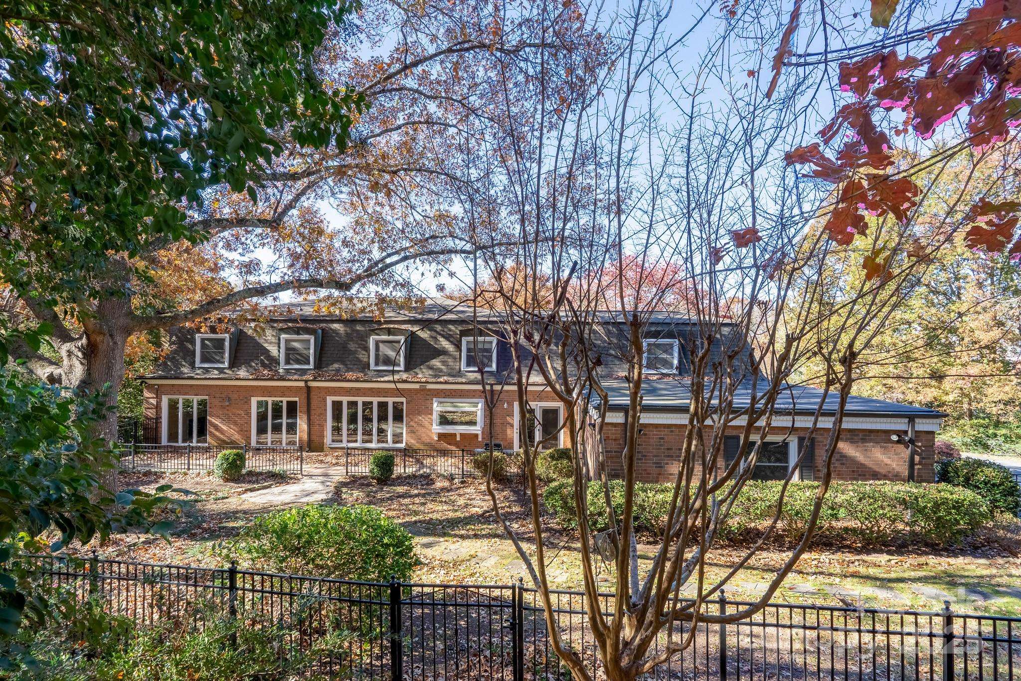 758 Williamsburg DR NE, Concord, NC 28025