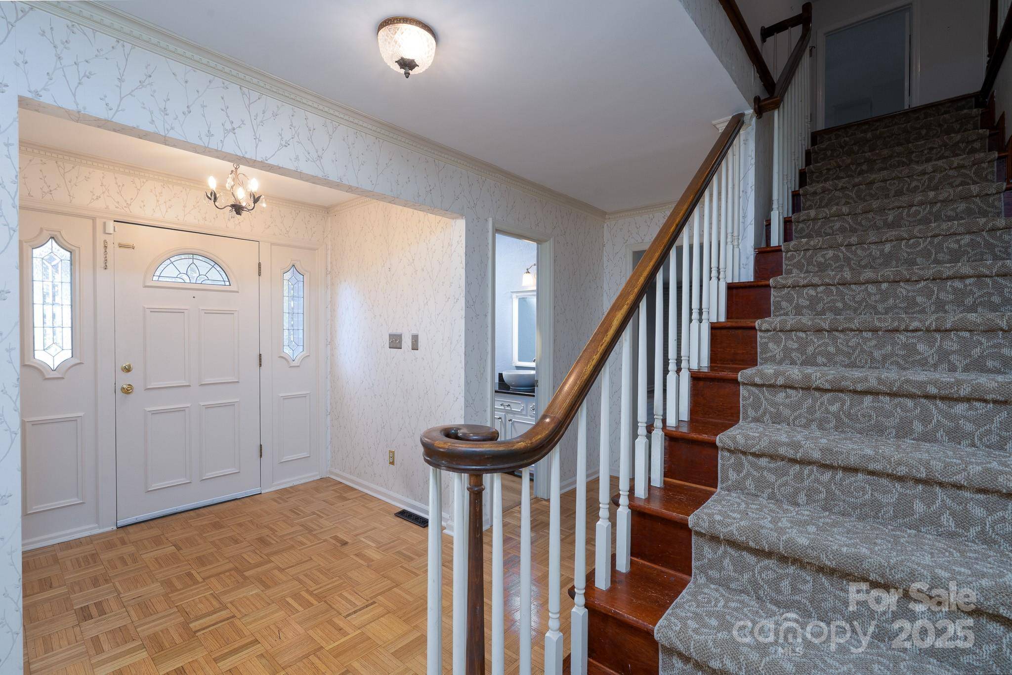 758 Williamsburg DR NE, Concord, NC 28025