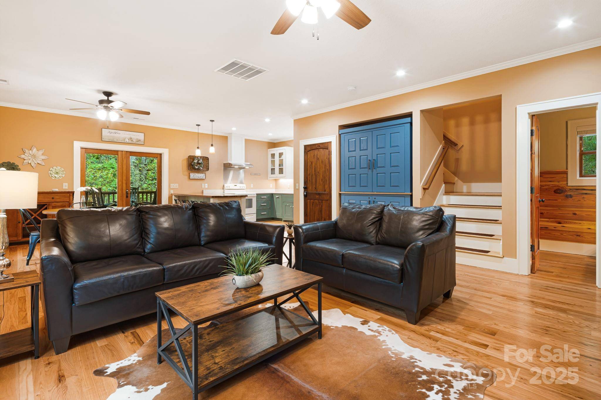 79 Slumber LN, Sylva, NC 28779