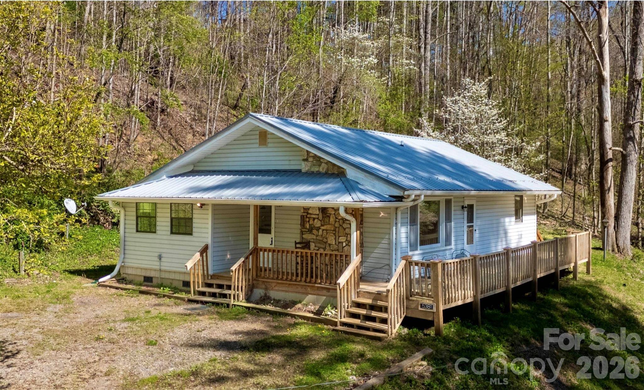 5381 State HWY 197 S HWY #3, Burnsville, NC 28714