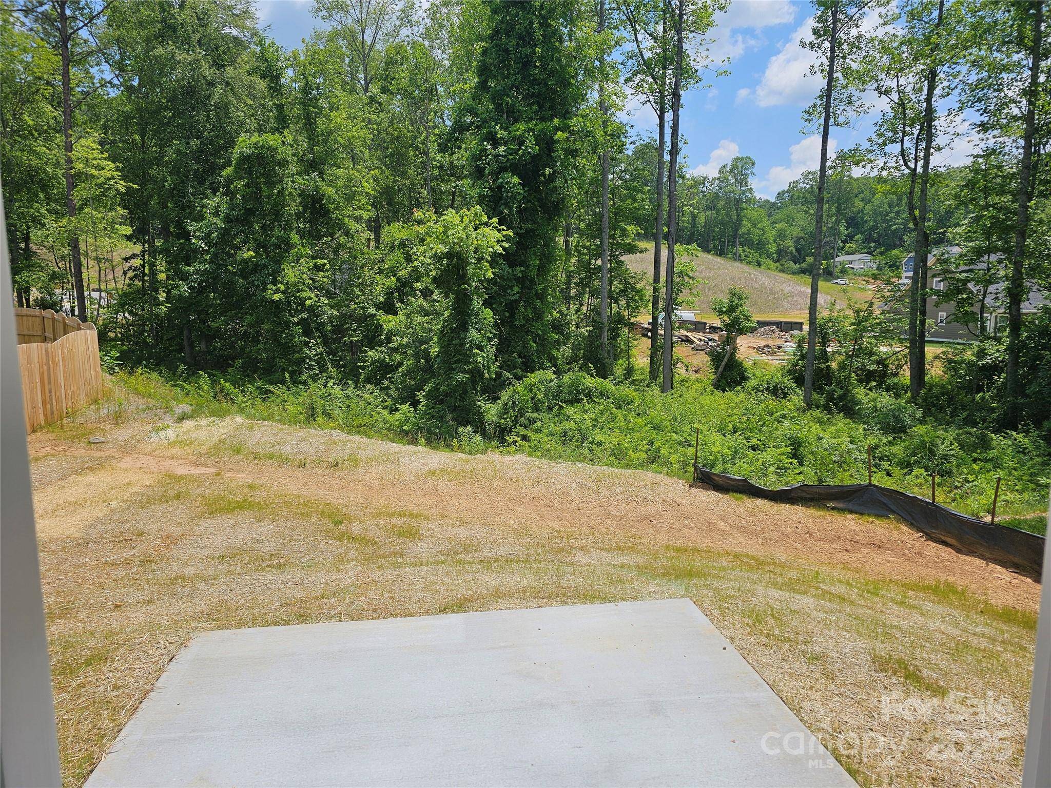 139 Brooks Cove RD, Black Mountain, NC 28711
