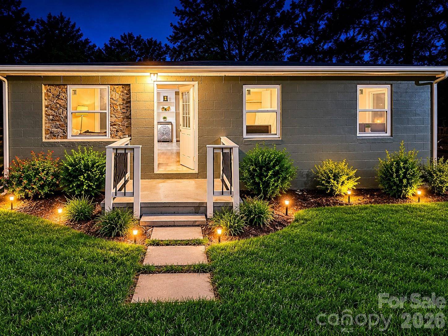 209 Brookview RD, Statesville, NC 28625