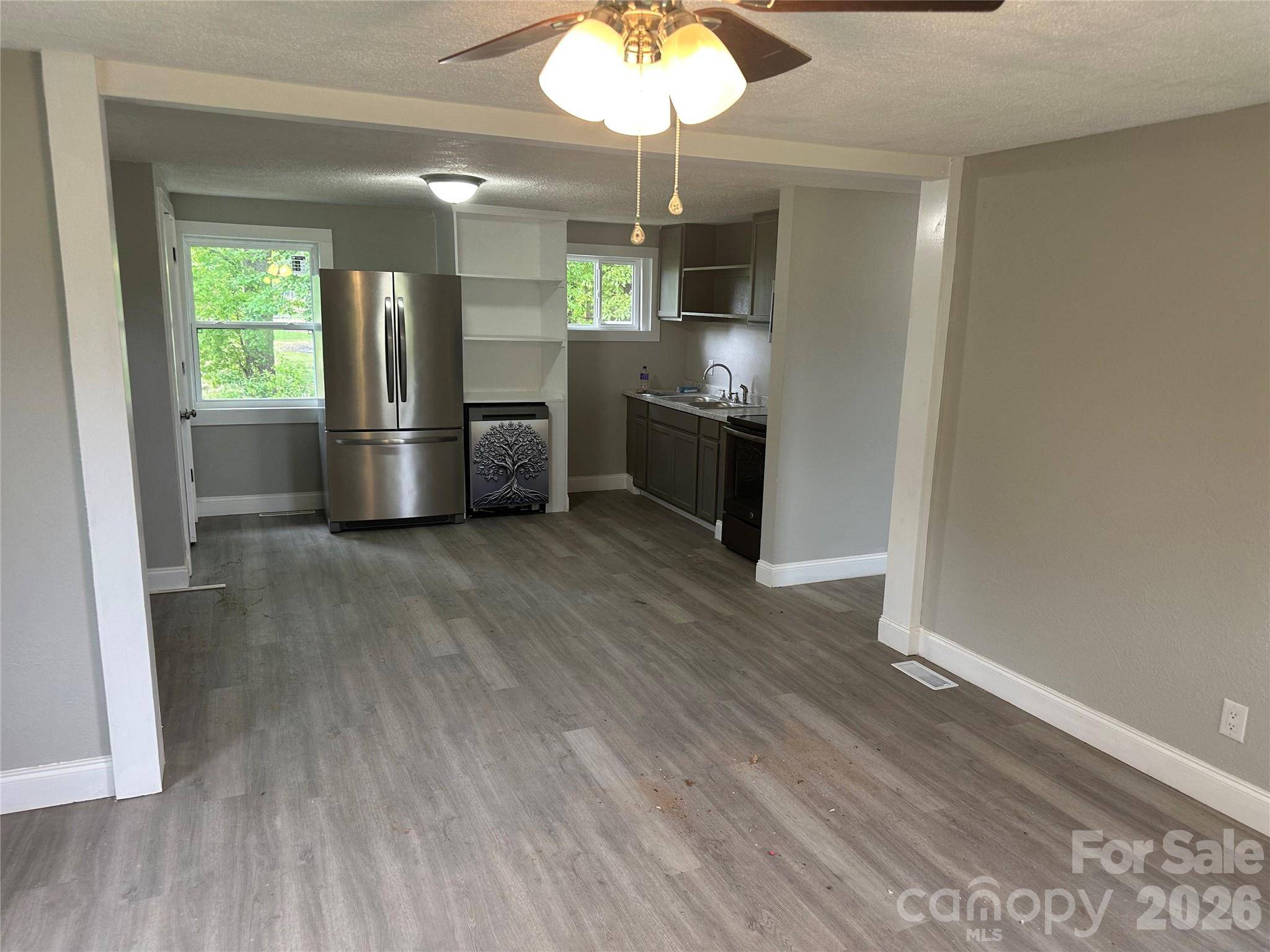 209 Brookview RD, Statesville, NC 28625