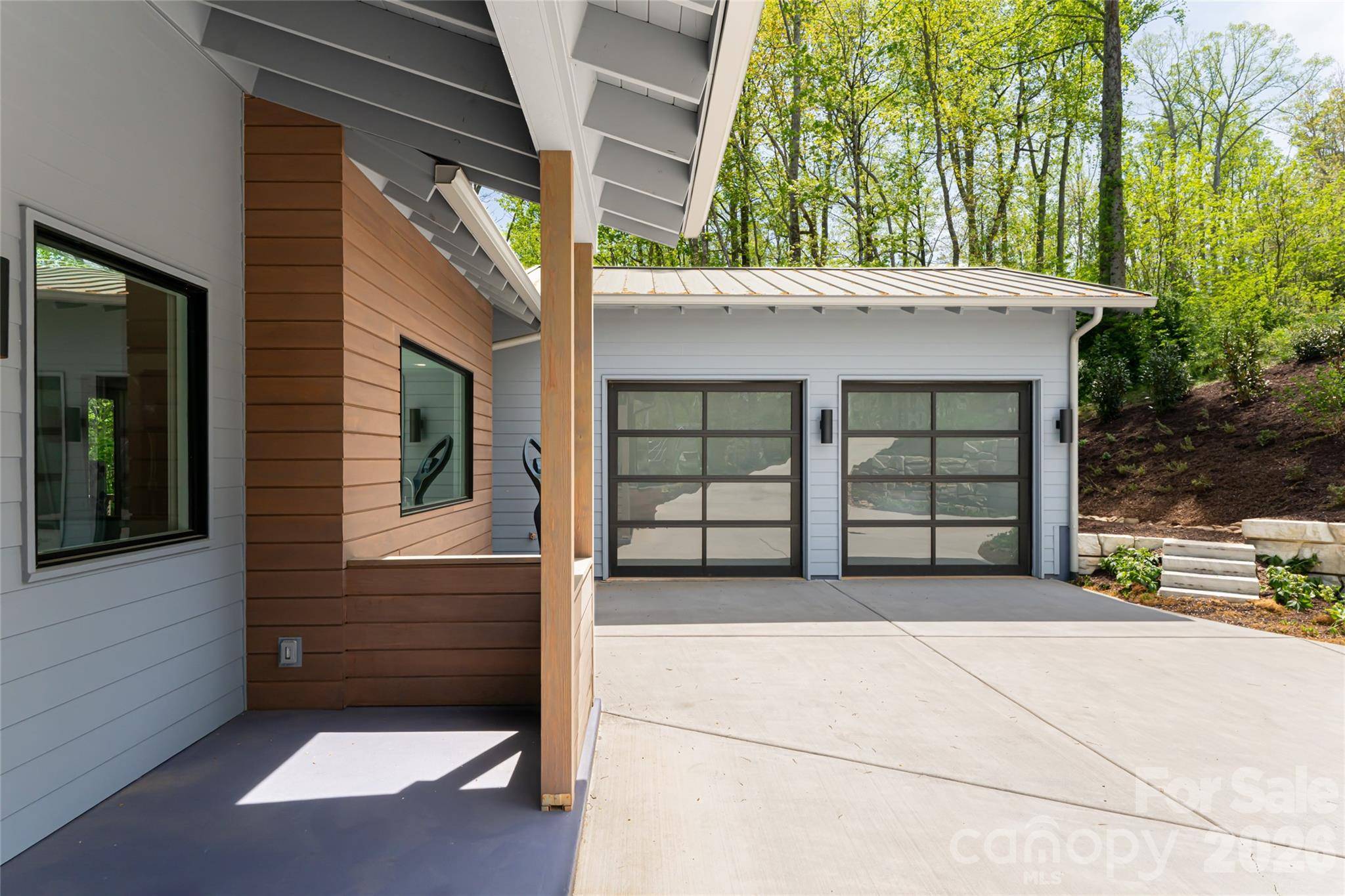 26 Hickory Top LN, Asheville, NC 28805