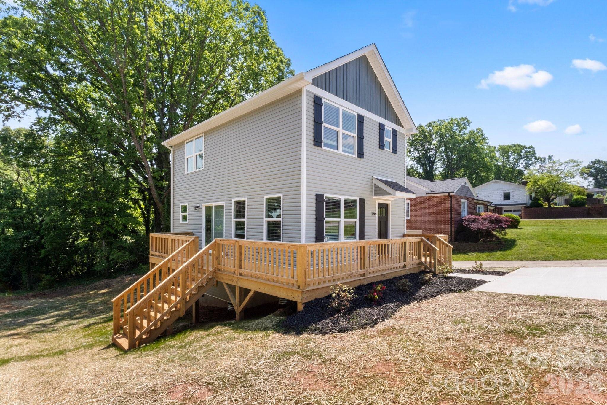 236 Elizabeth AVE, Forest City, NC 28043