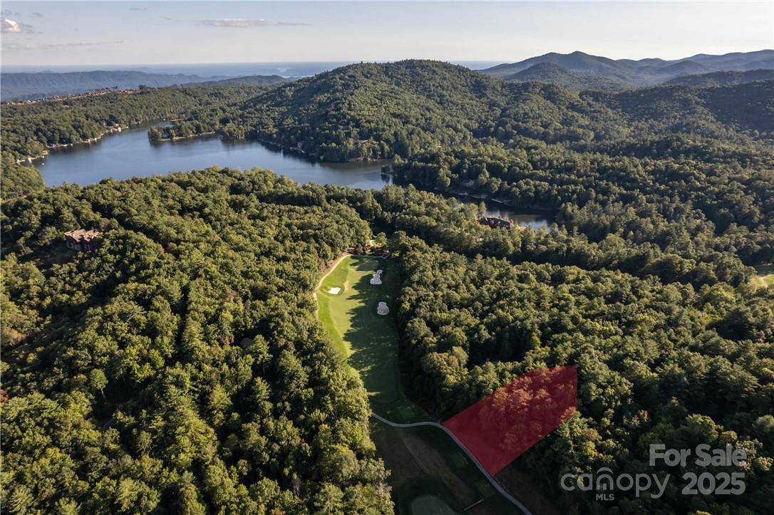J 29 Cherokee TRCE, Lake Toxaway, NC 28747