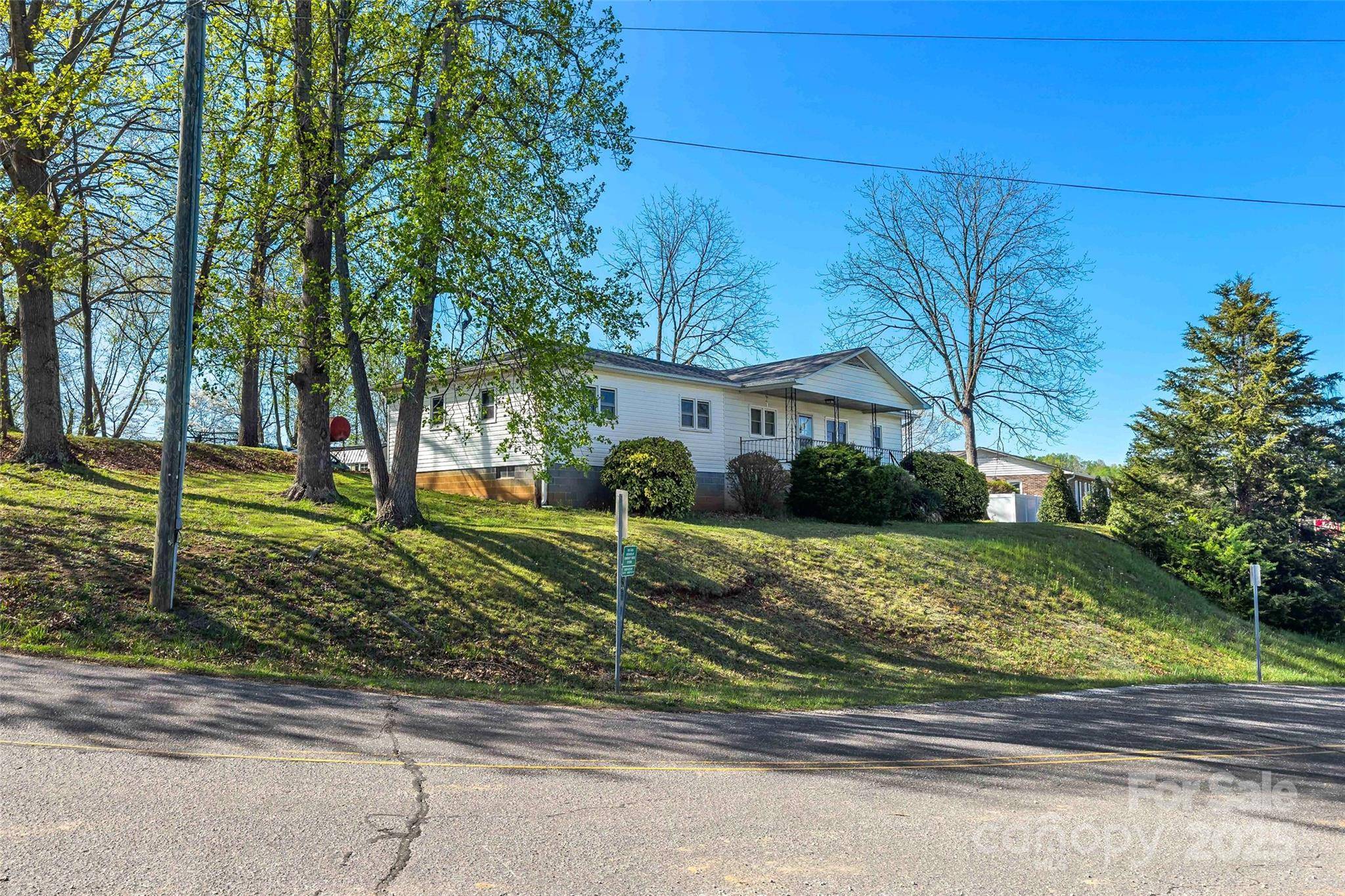36 & 50 Catawba AVE, Marion, NC 28752