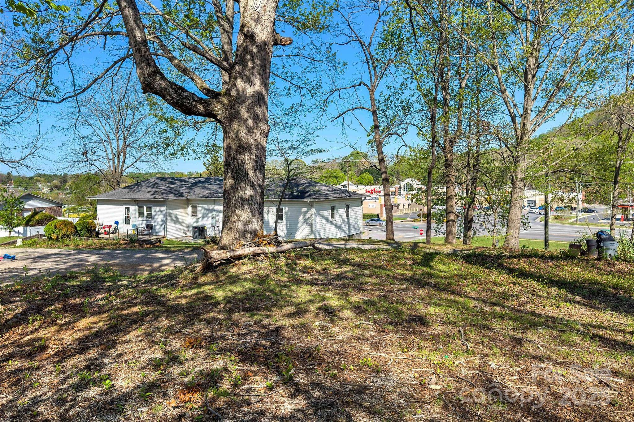 36 & 50 Catawba AVE, Marion, NC 28752