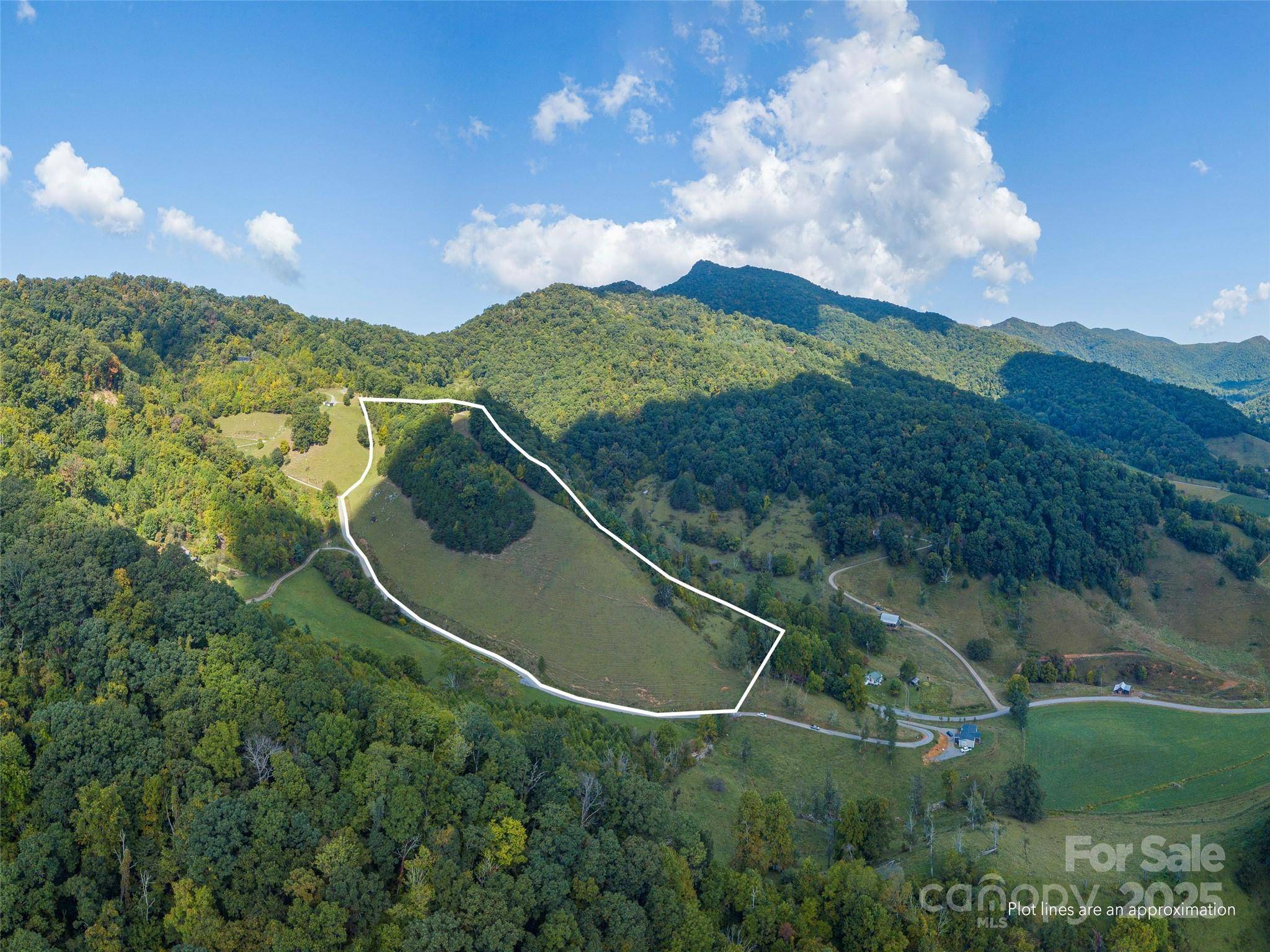 0 Clark RD, Clyde, NC 28721