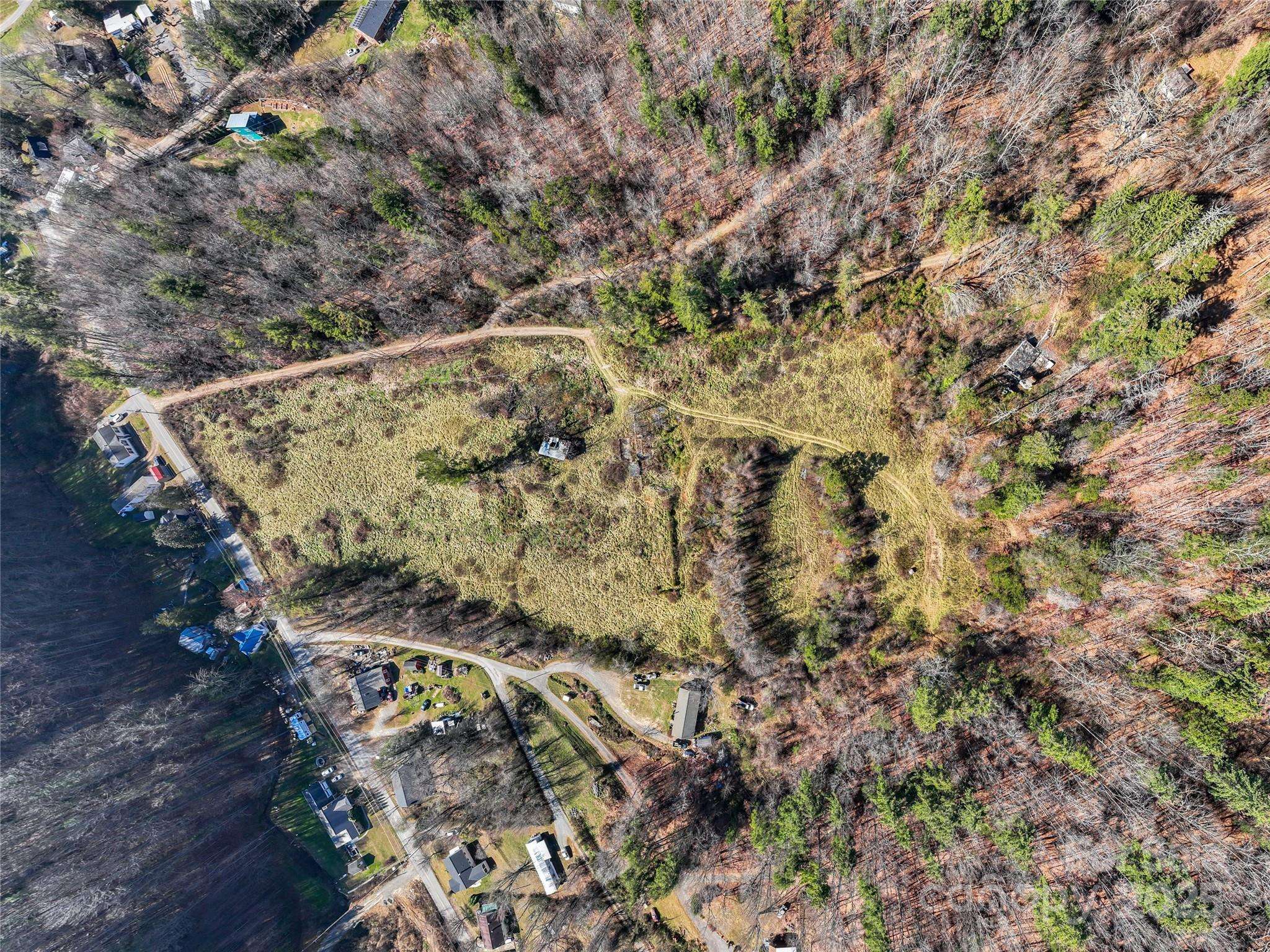 300 Baird Cove RD, Asheville, NC 28804