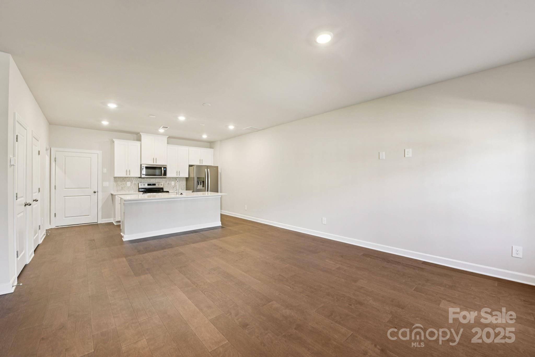 109 Ciara PL #E, Mooresville, NC 28117
