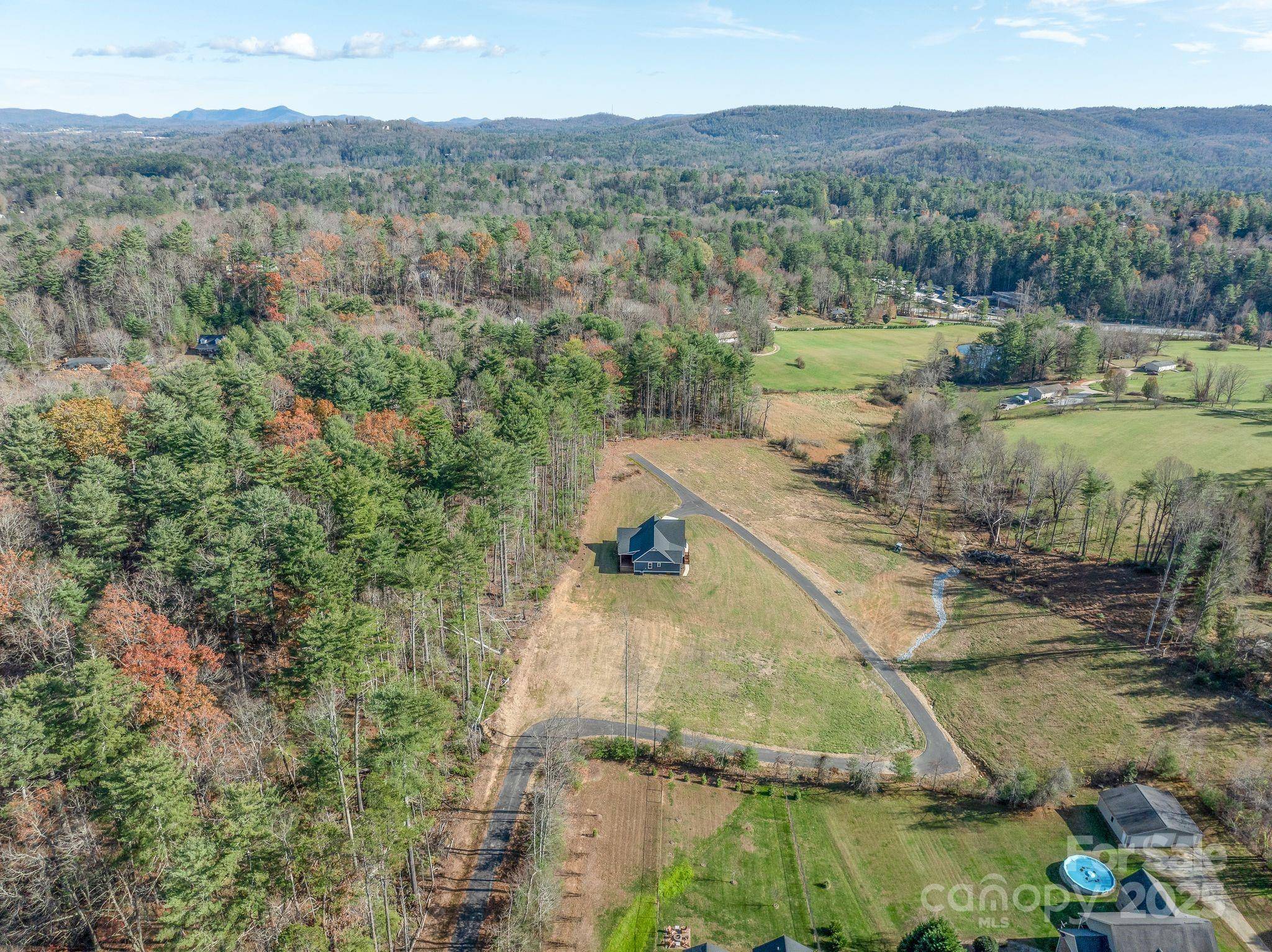 00 Kelly Daniele LN #4, Hendersonville, NC 28739