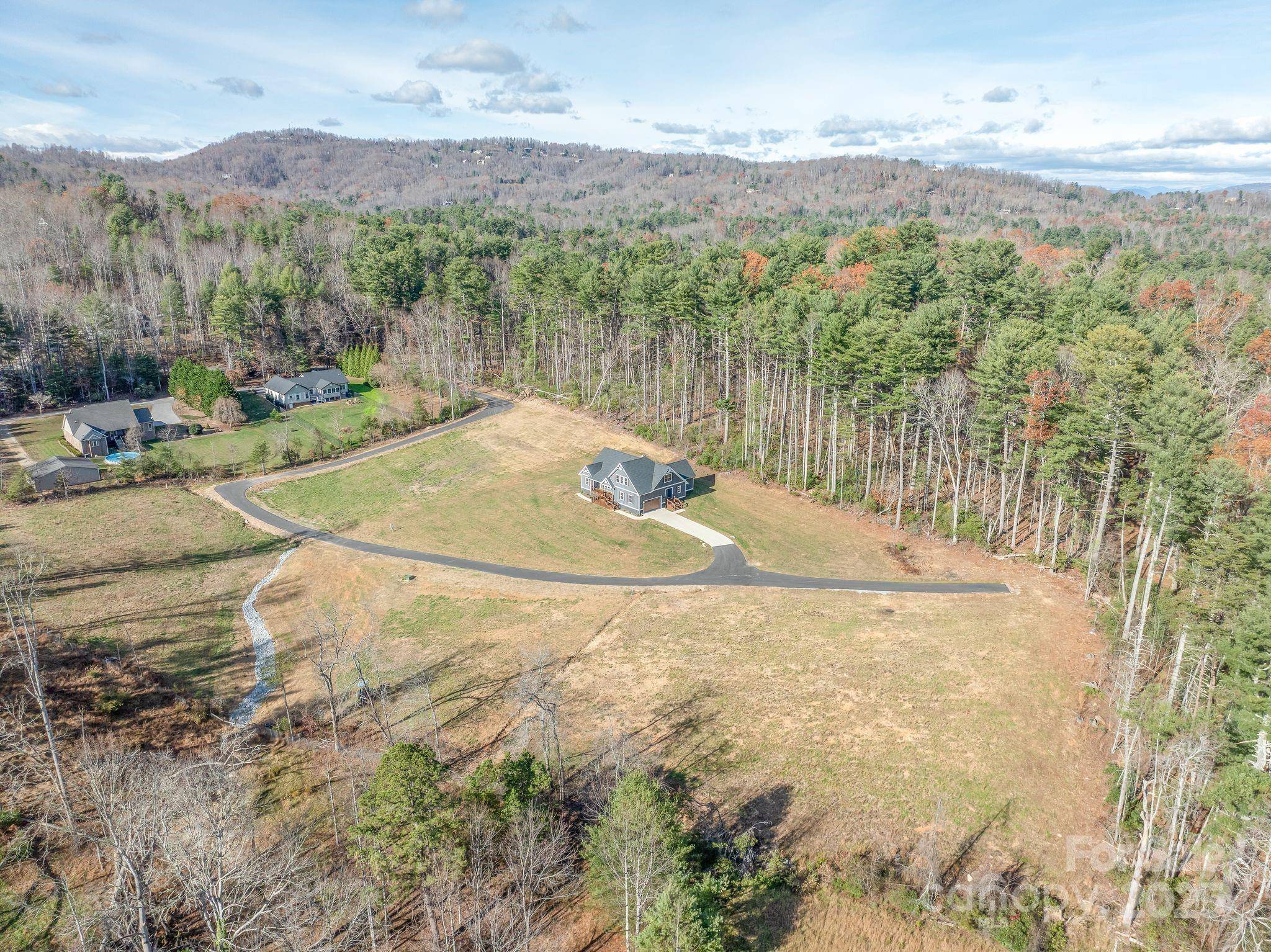 00 Kelly Daniele LN #5, Hendersonville, NC 28739