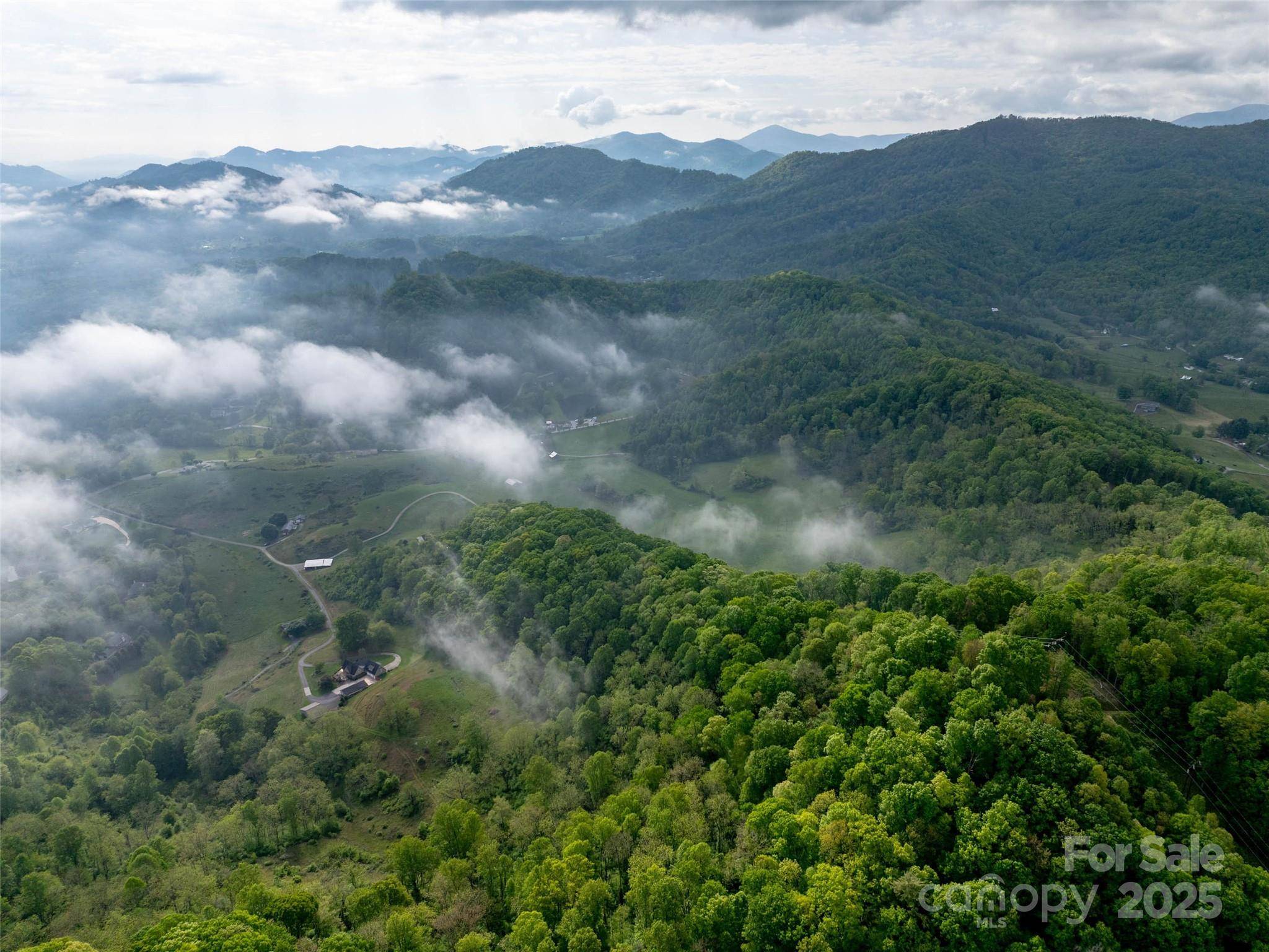 0000 Belmont DR, Clyde, NC 28721