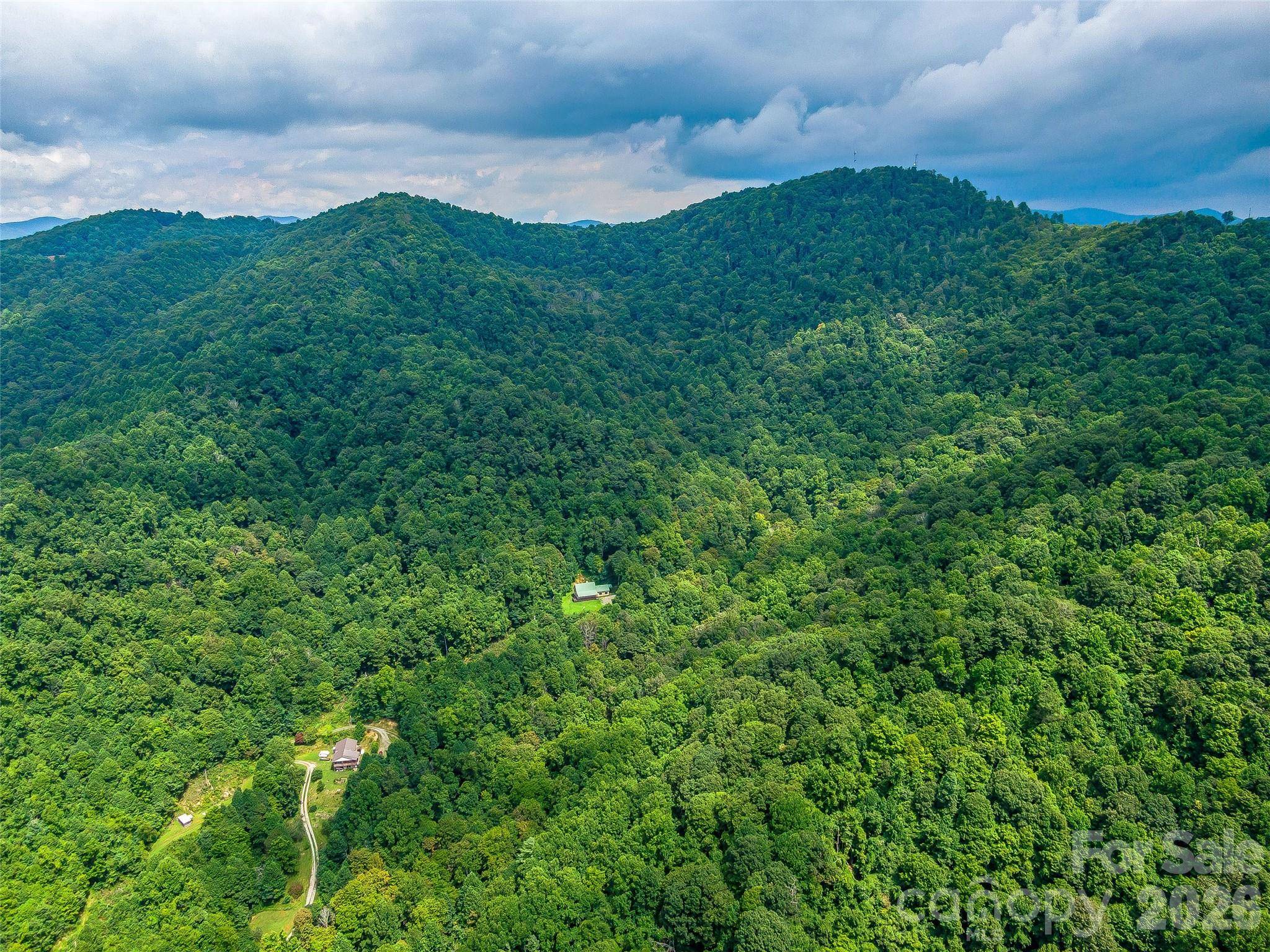 600 Charisma DR, Marshall, NC 28753