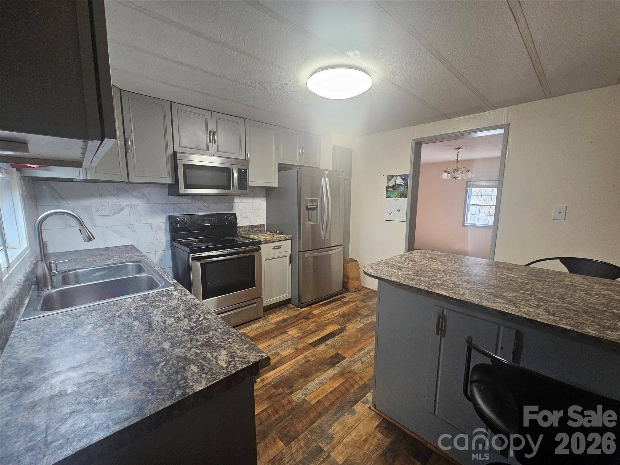 130 Susan RD, Casar, NC 28020
